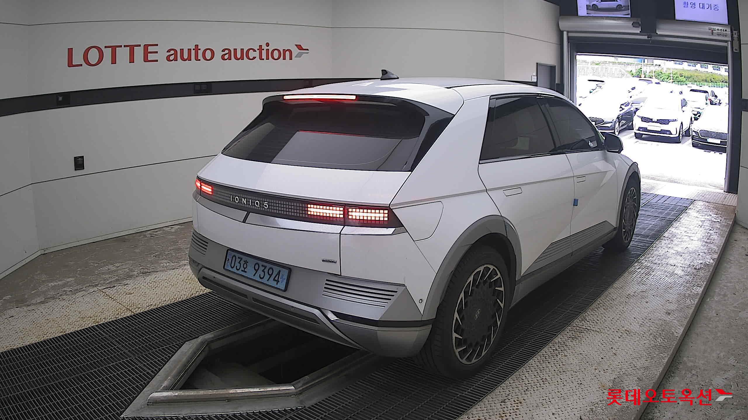 2022 - hyundai ioniq