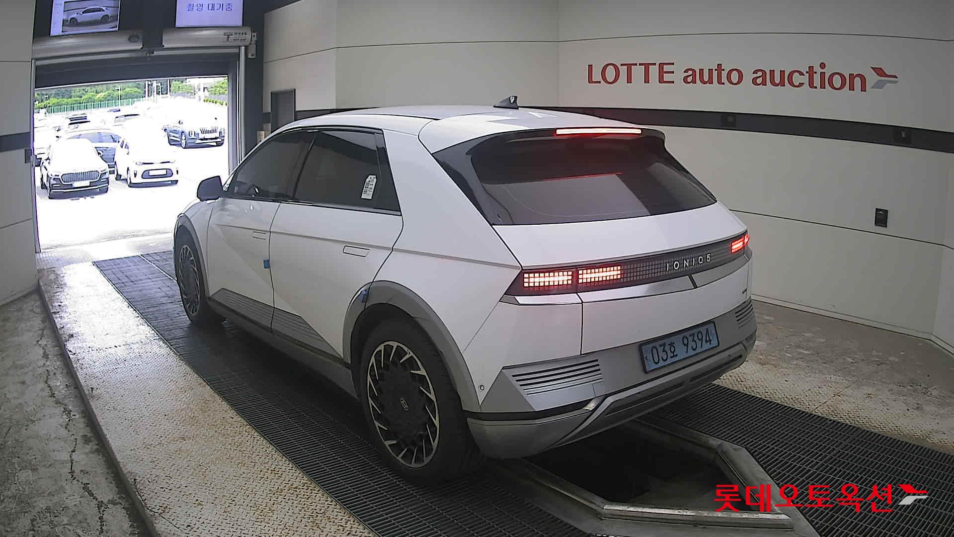 2022 - hyundai ioniq