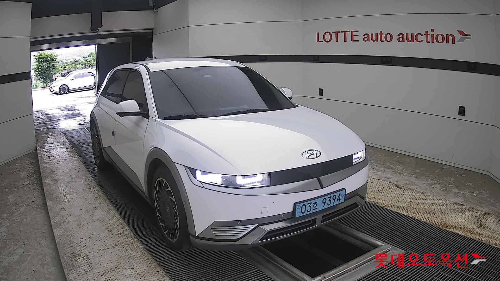 2022 - hyundai ioniq