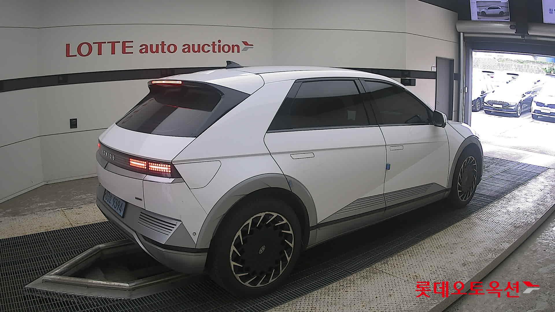 2022 - hyundai ioniq