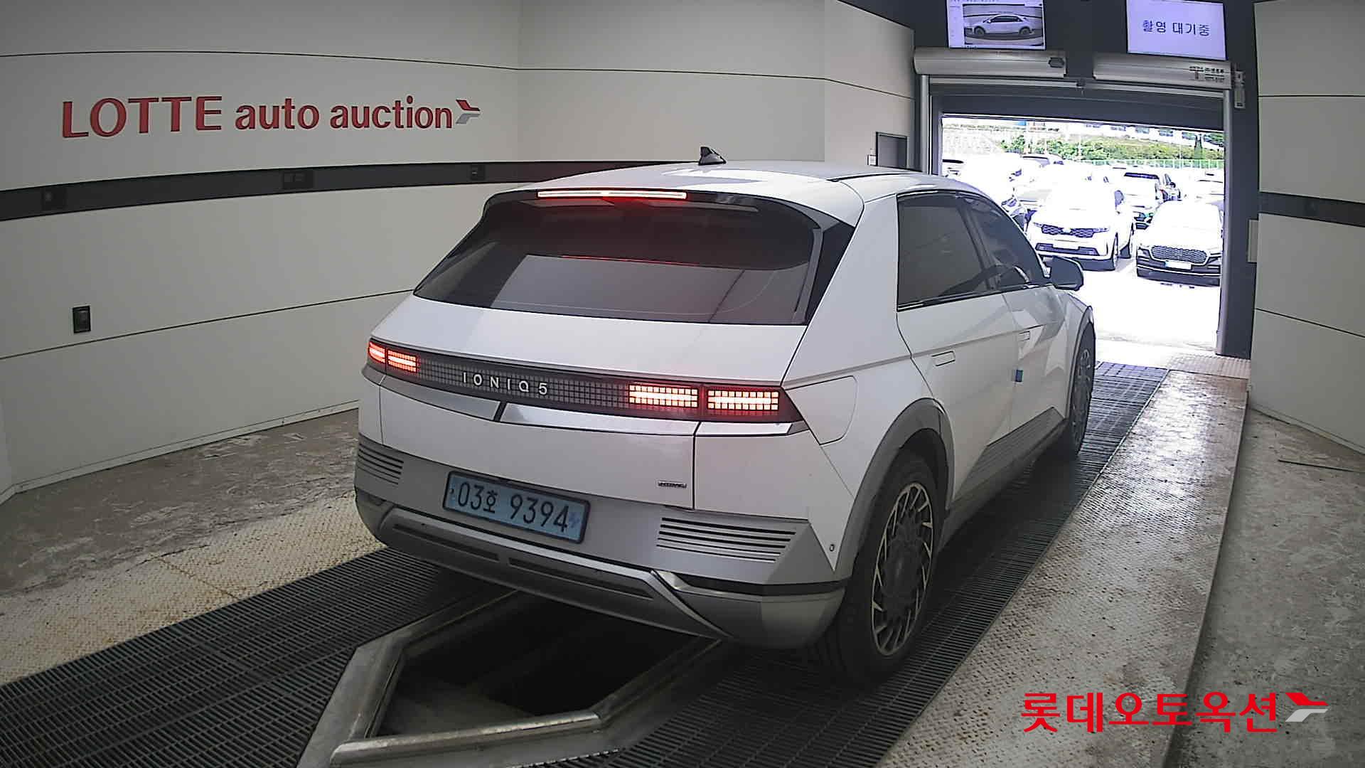 2022 - hyundai ioniq