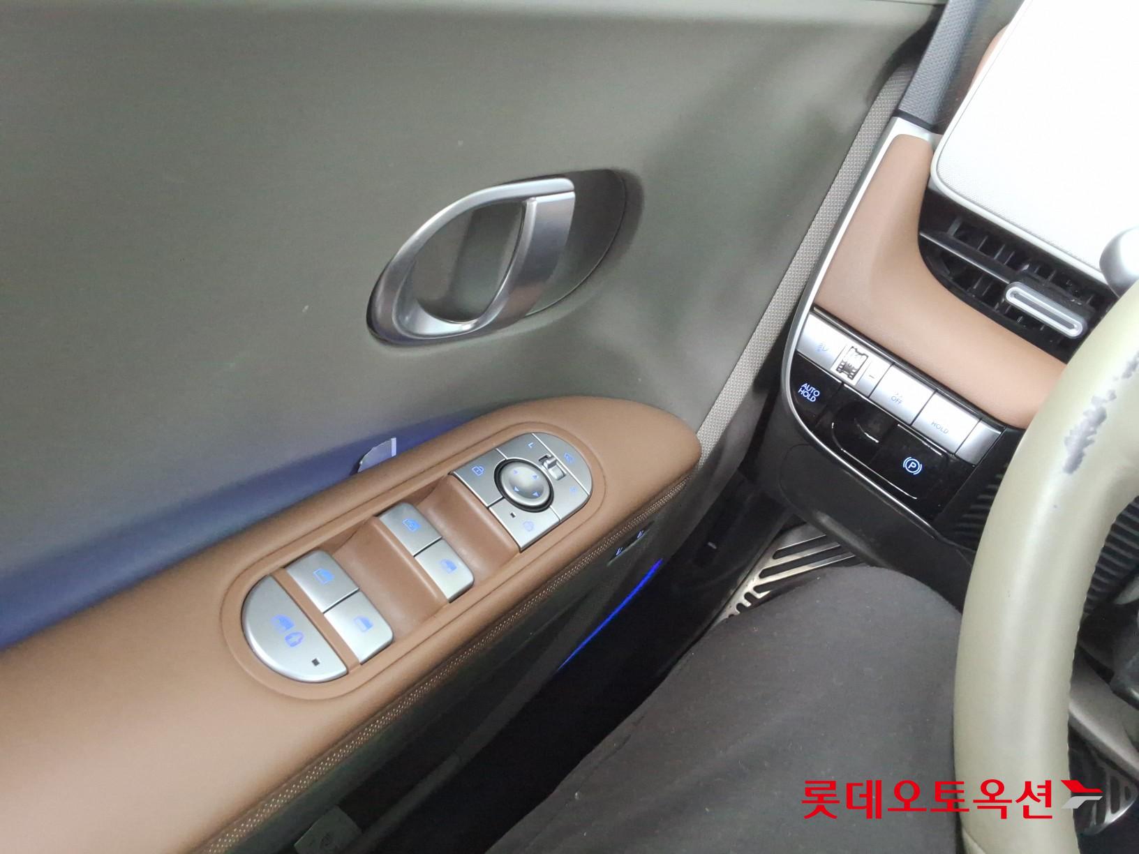 2022 - hyundai ioniq