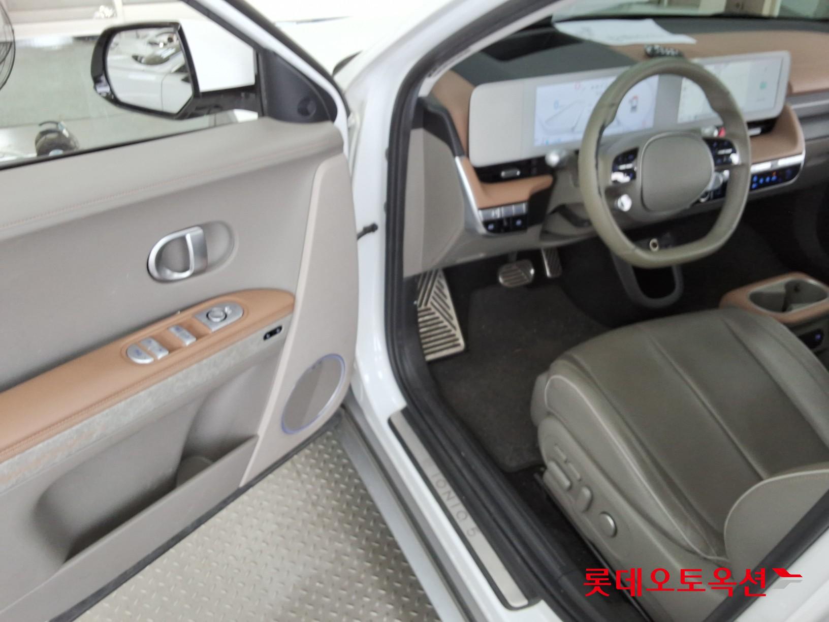 2022 - hyundai ioniq