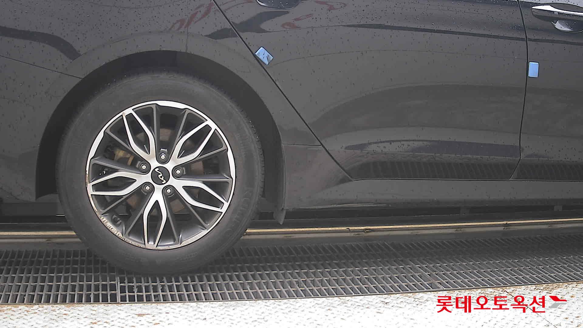 2022 - kia k5