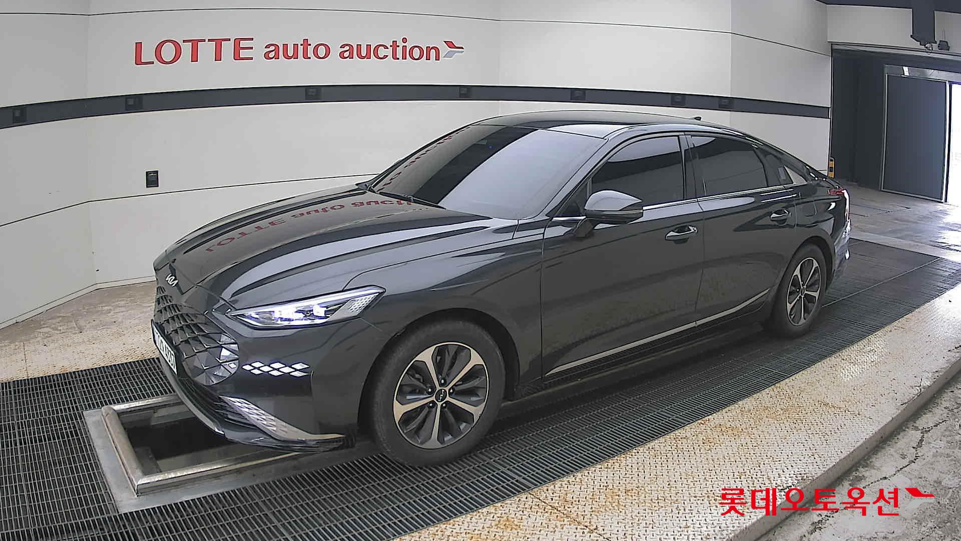 2023 - kia k8