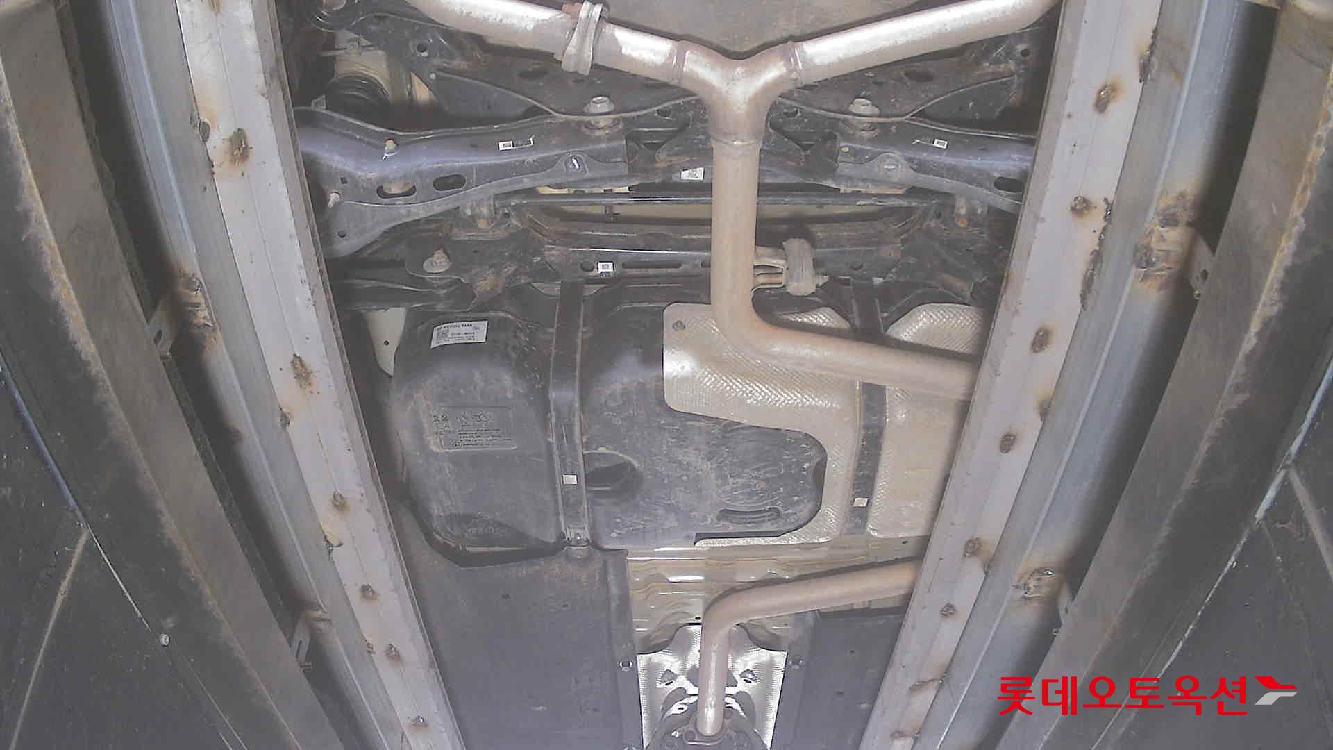 2023 - kia k8
