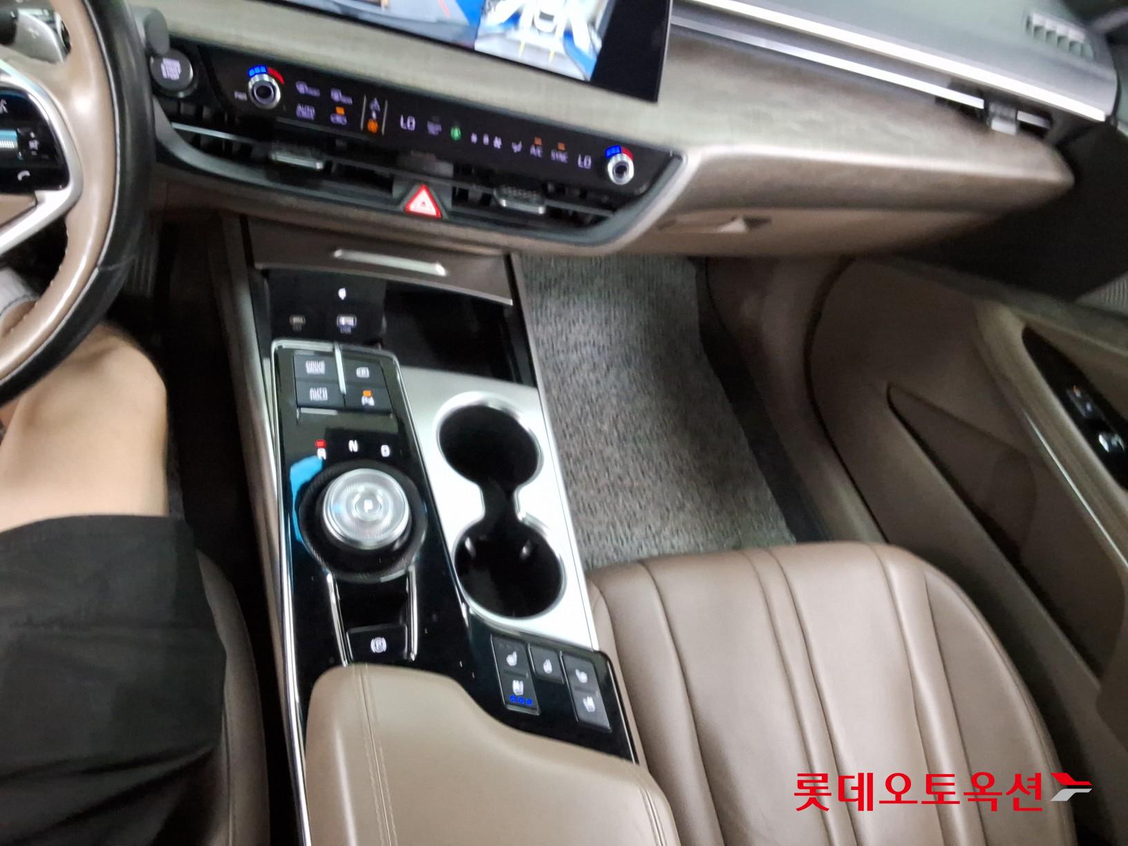 2023 - kia k8