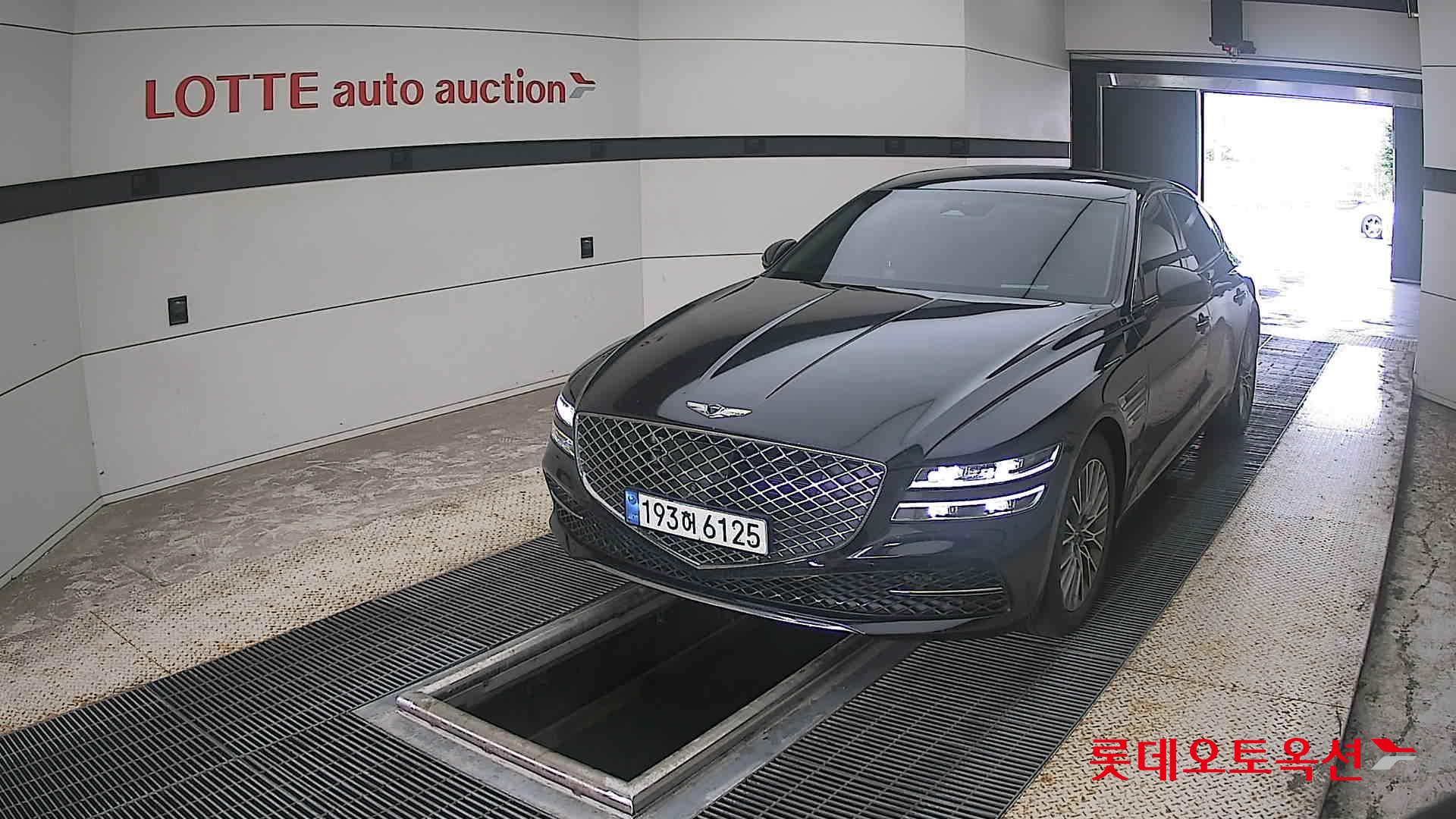 2022 - genesis g80