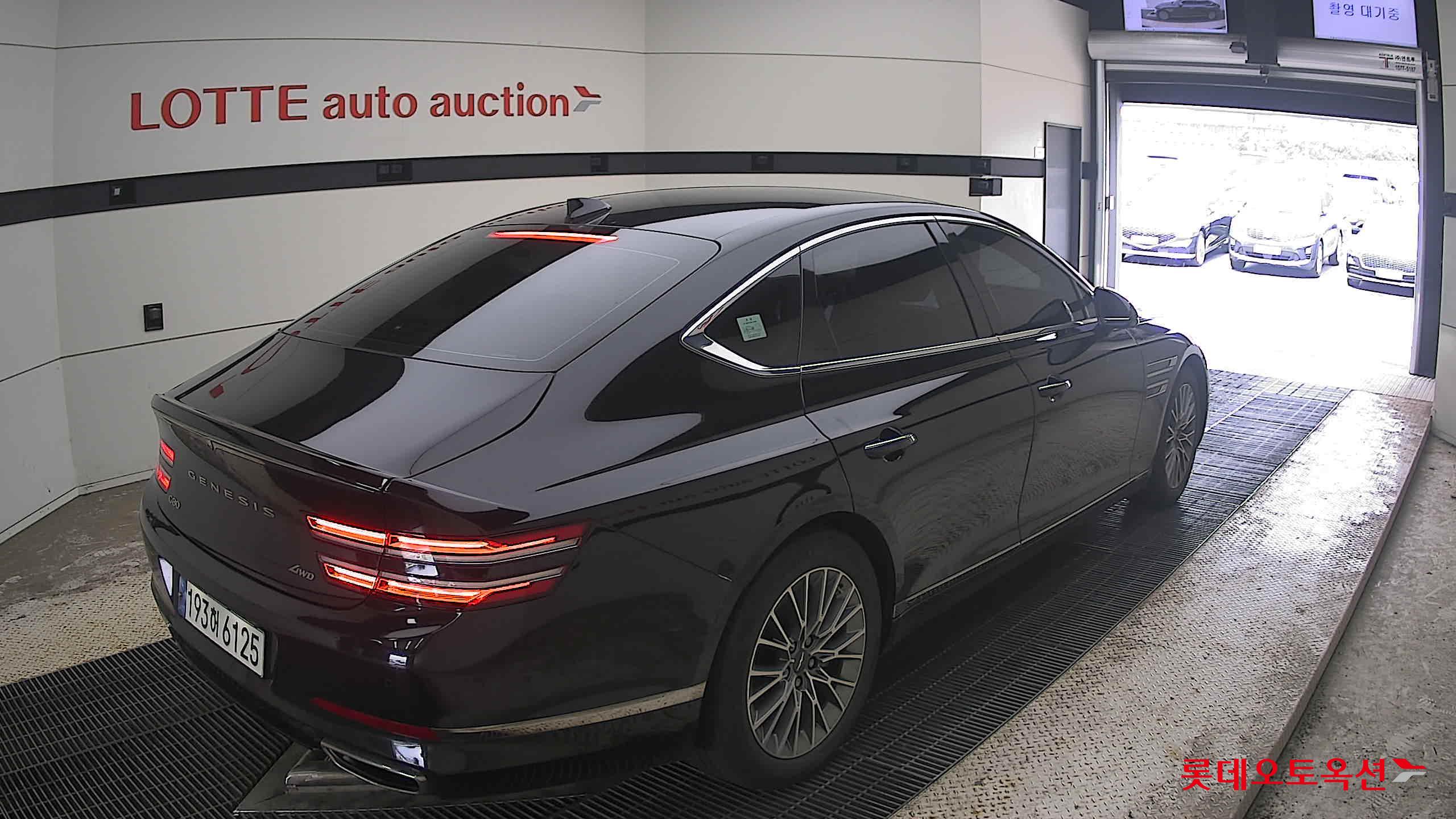 2022 - genesis g80