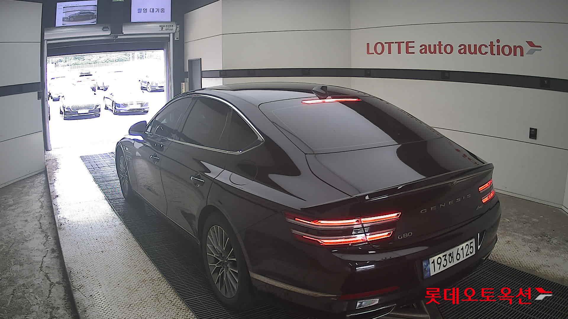 2022 - genesis g80