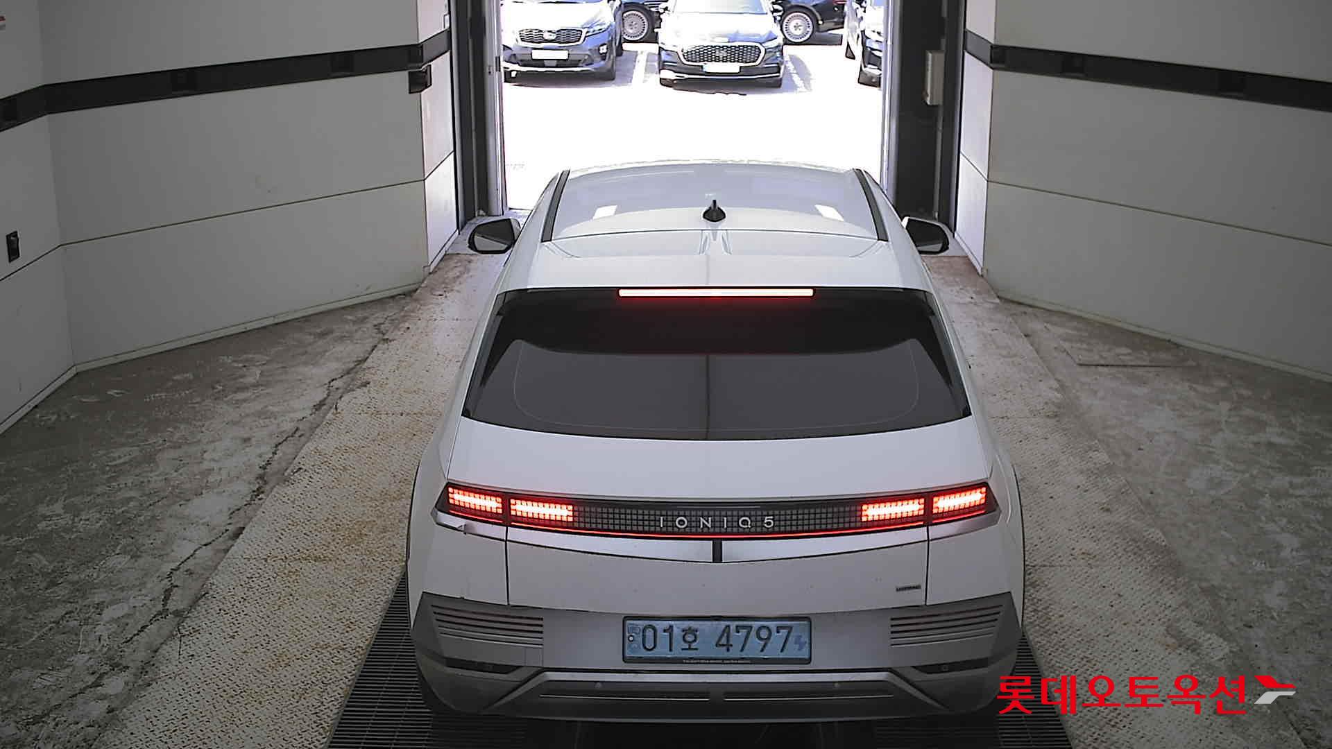 2022 - hyundai ioniq
