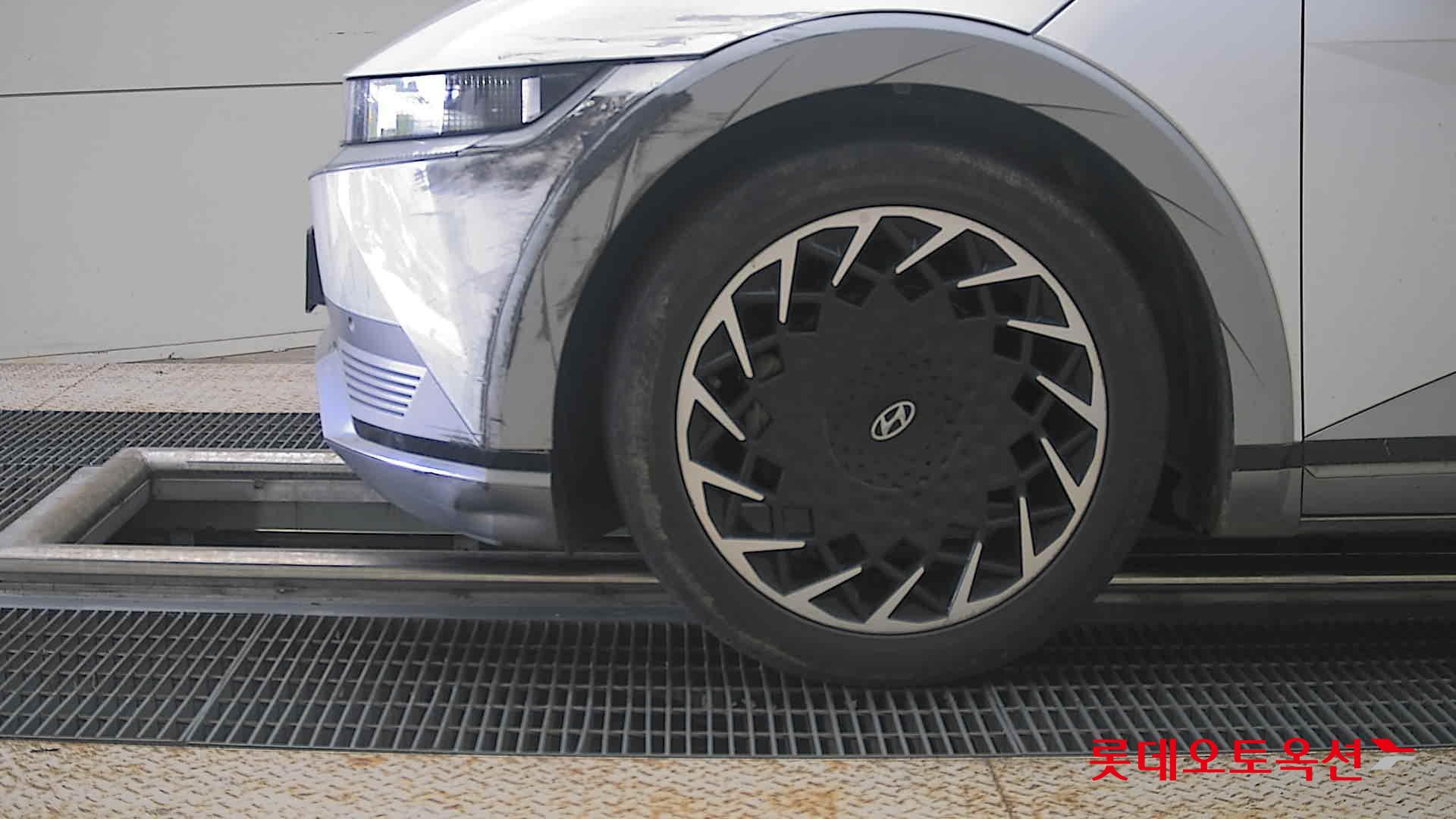 2022 - hyundai ioniq