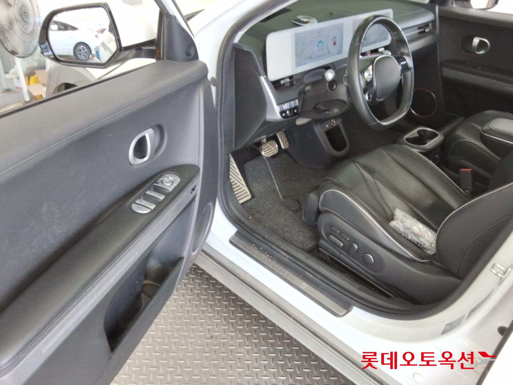 2022 - hyundai ioniq