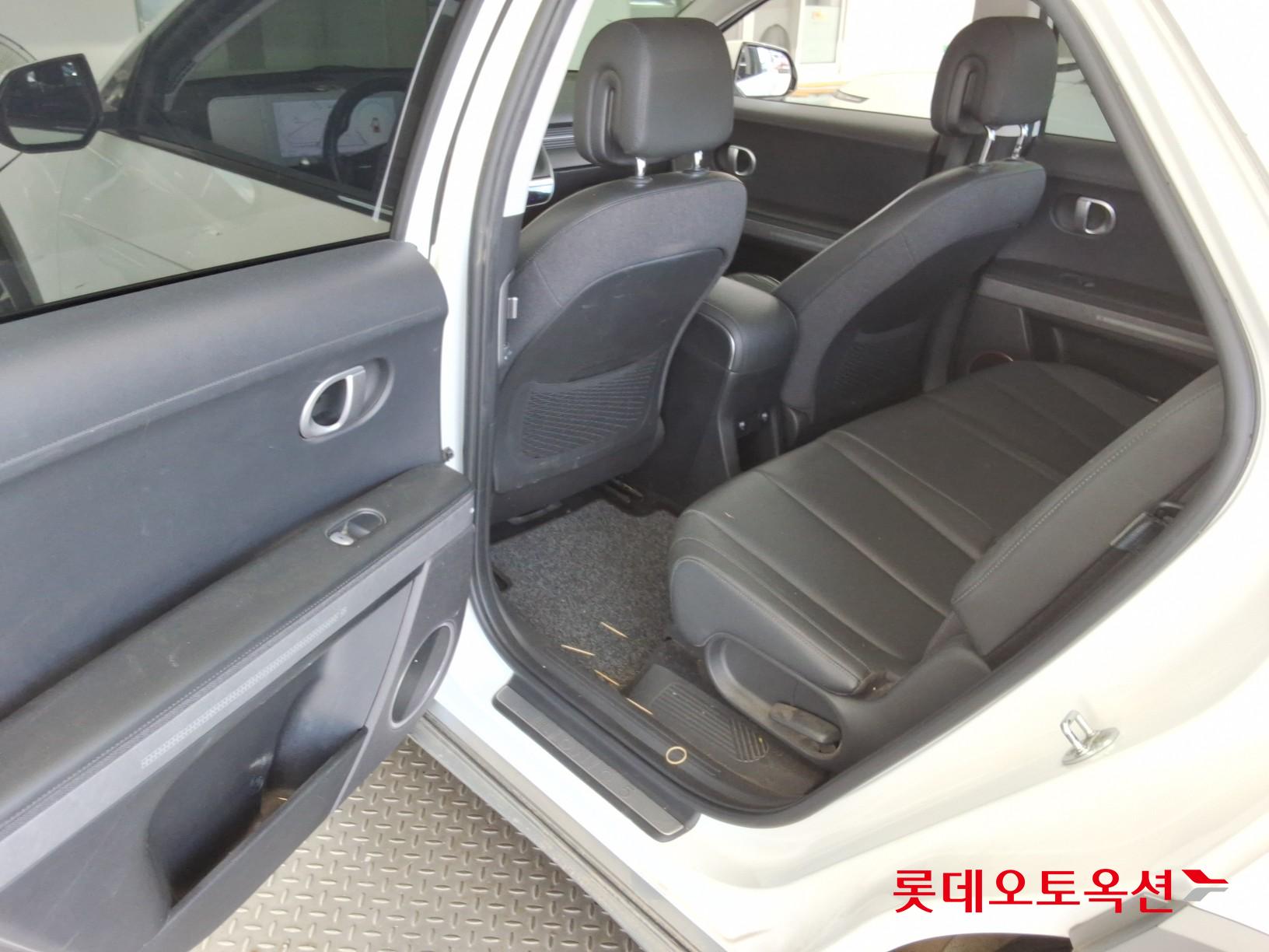 2022 - hyundai ioniq