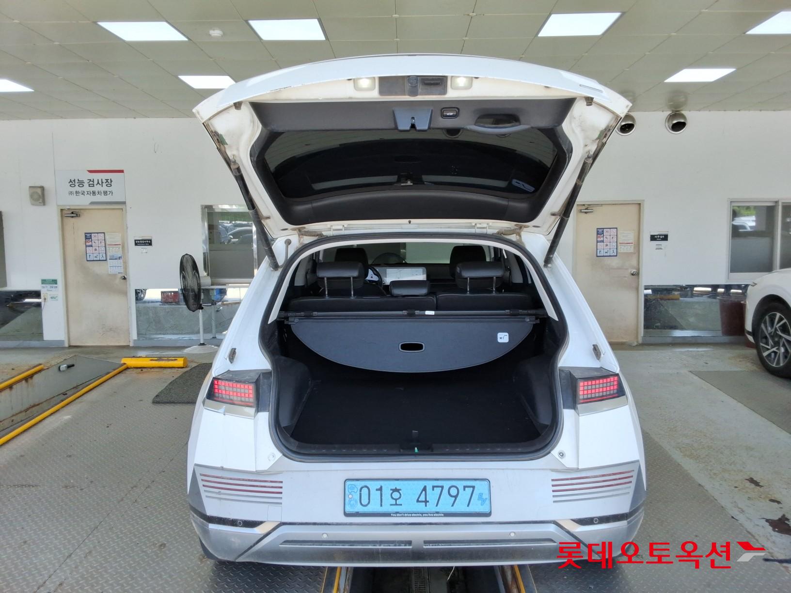 2022 - hyundai ioniq