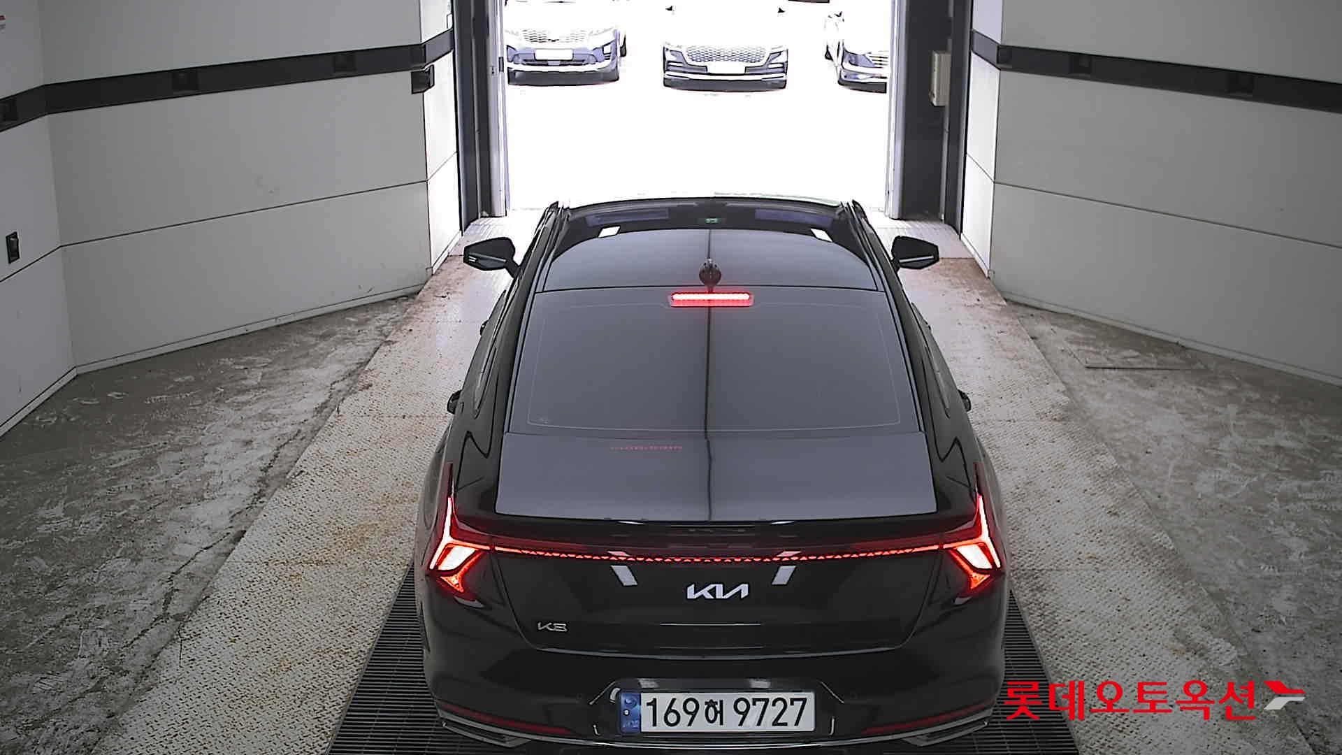 2023 - kia k8