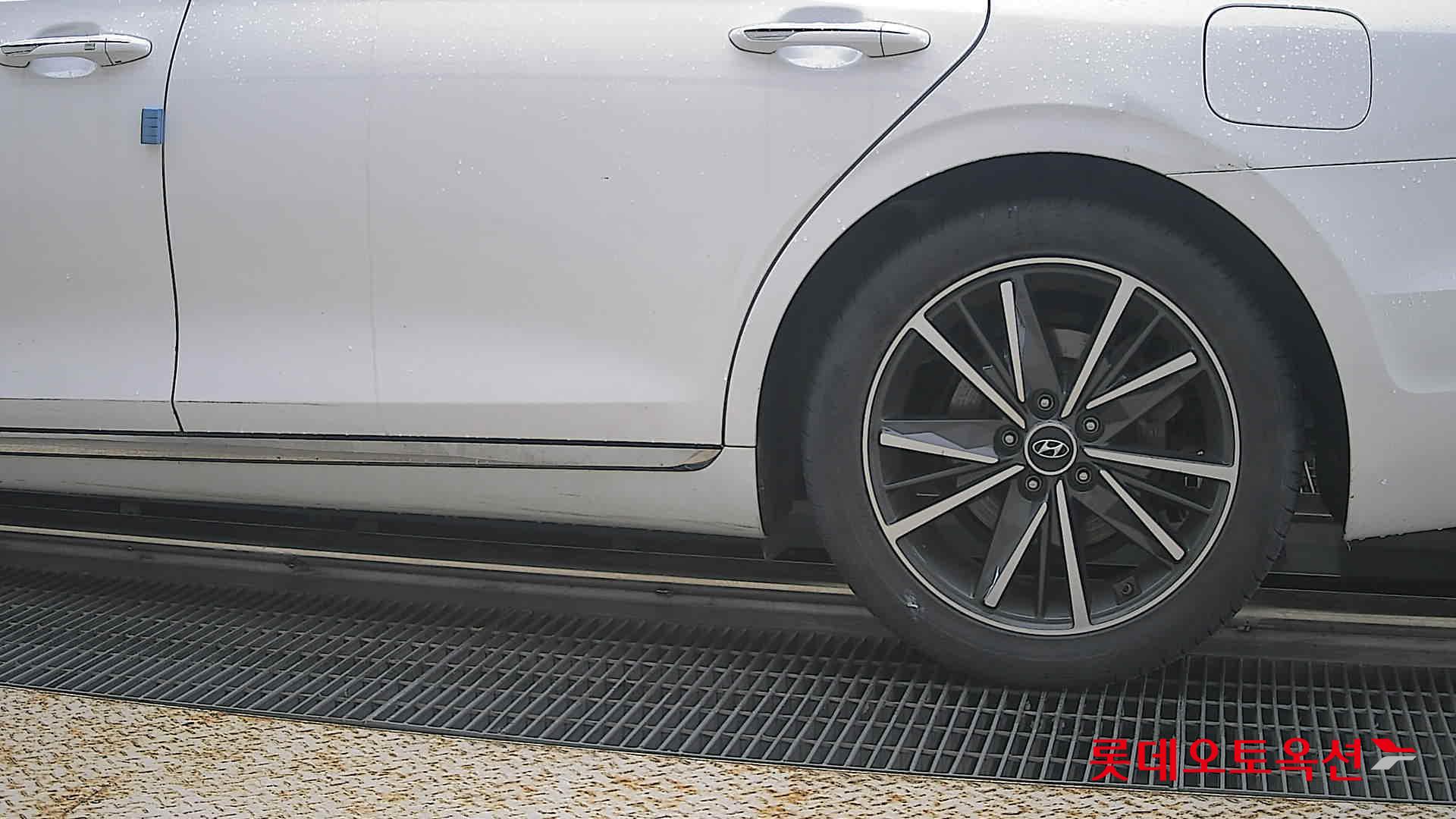 2022 - hyundai grandeur