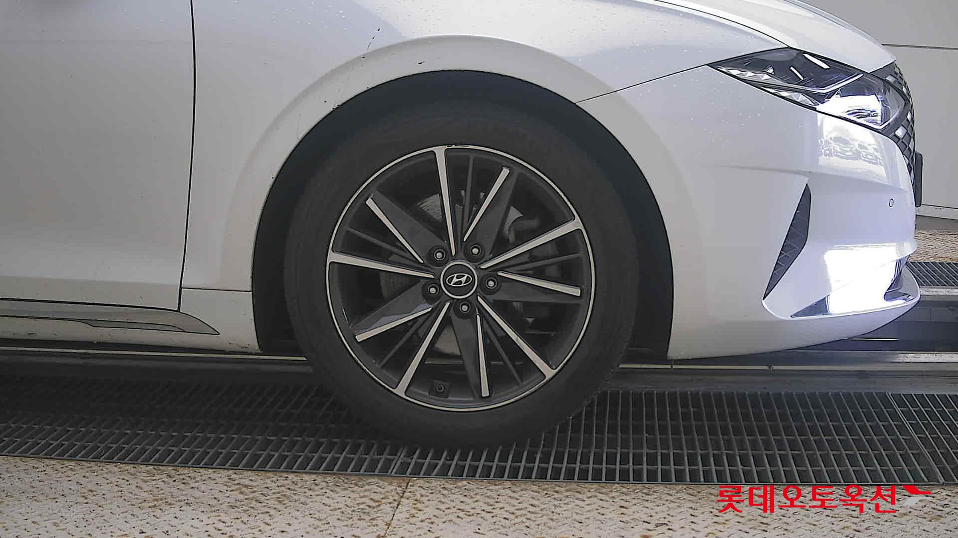2022 - hyundai grandeur