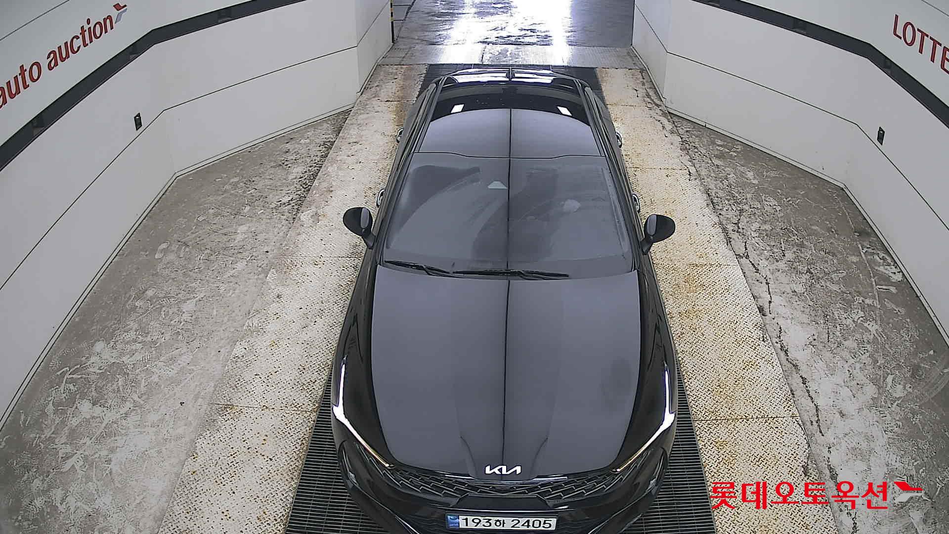2022 - kia k5