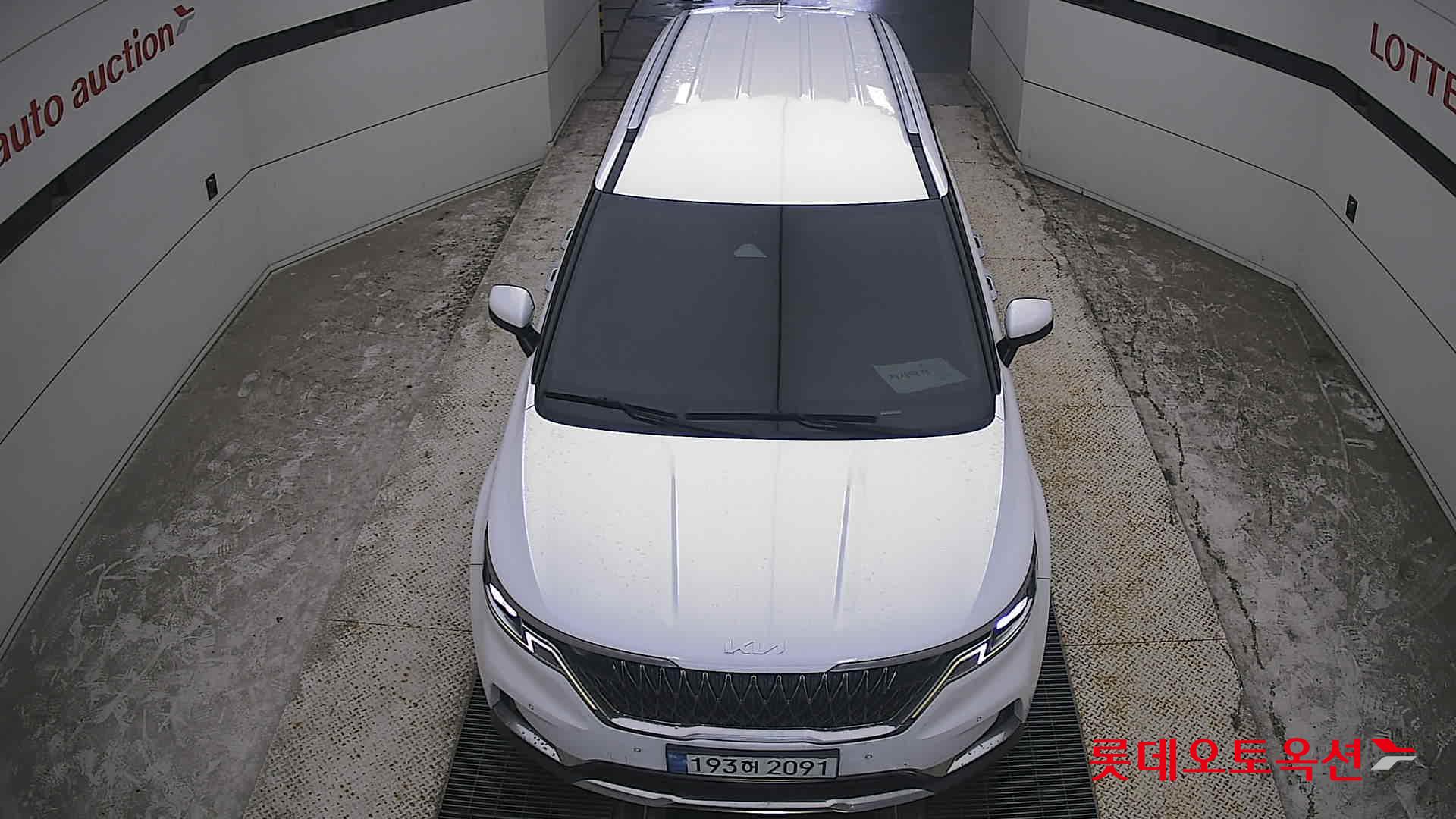 2023 - kia carnival
