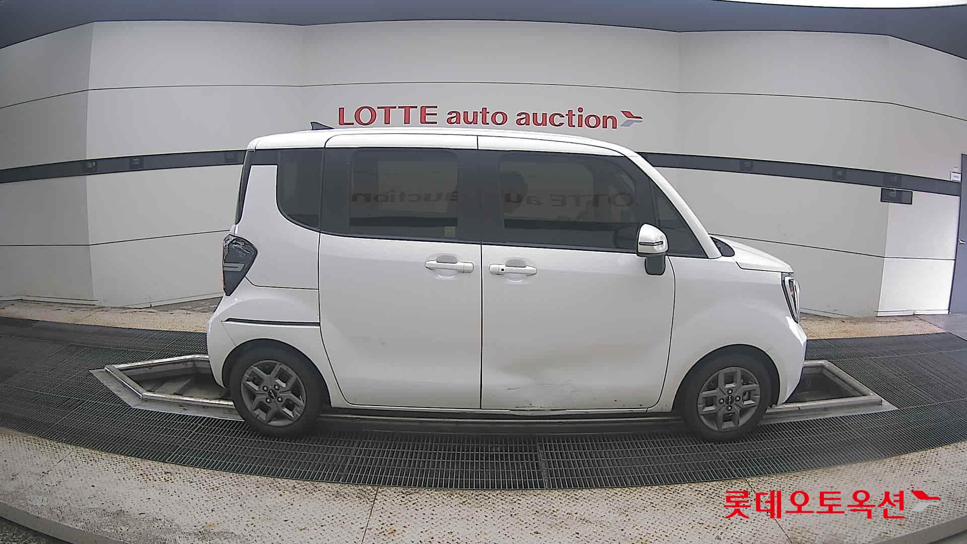 2023 - kia ray