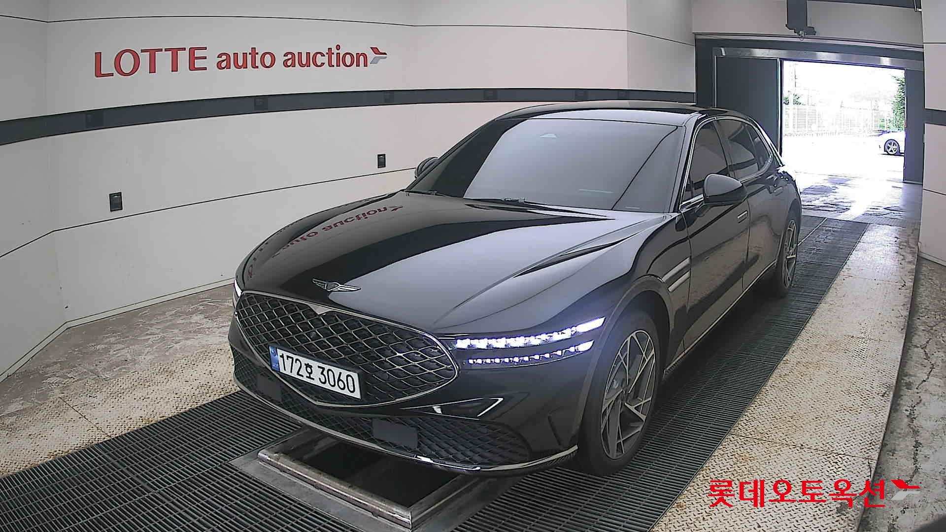 2022 - genesis g90