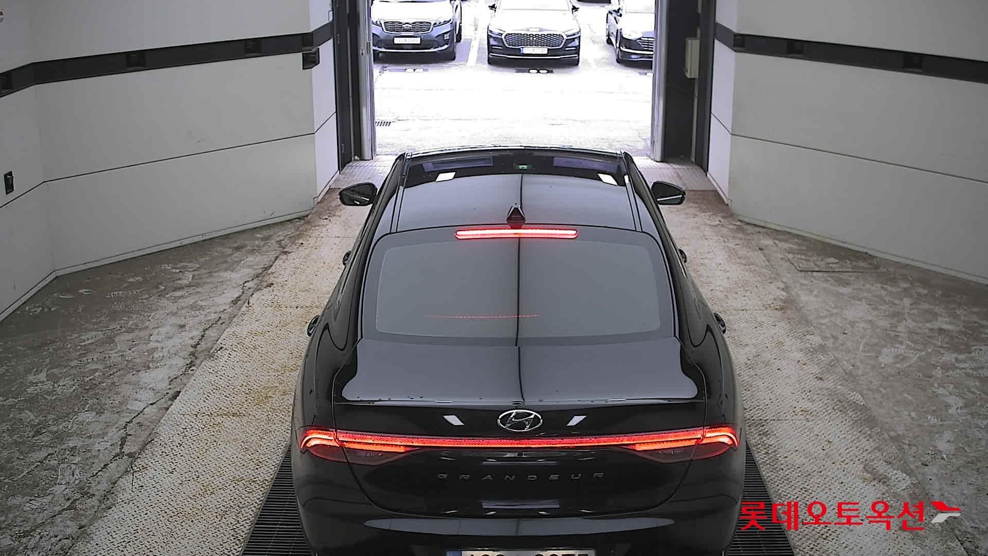 2022 - hyundai grandeur