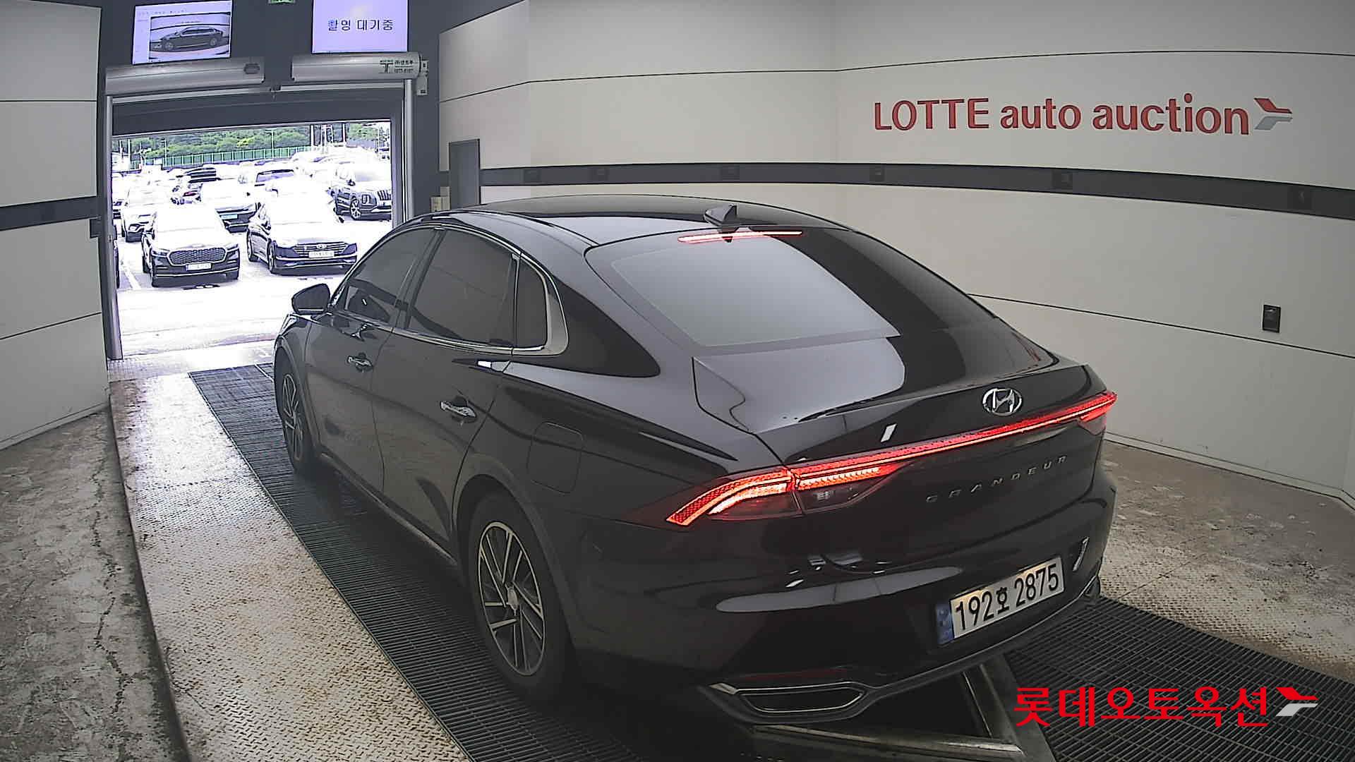 2022 - hyundai grandeur