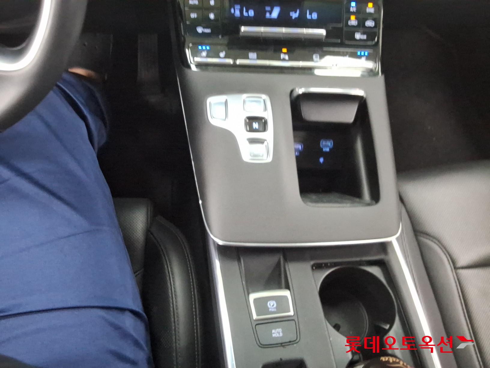 2022 - hyundai grandeur