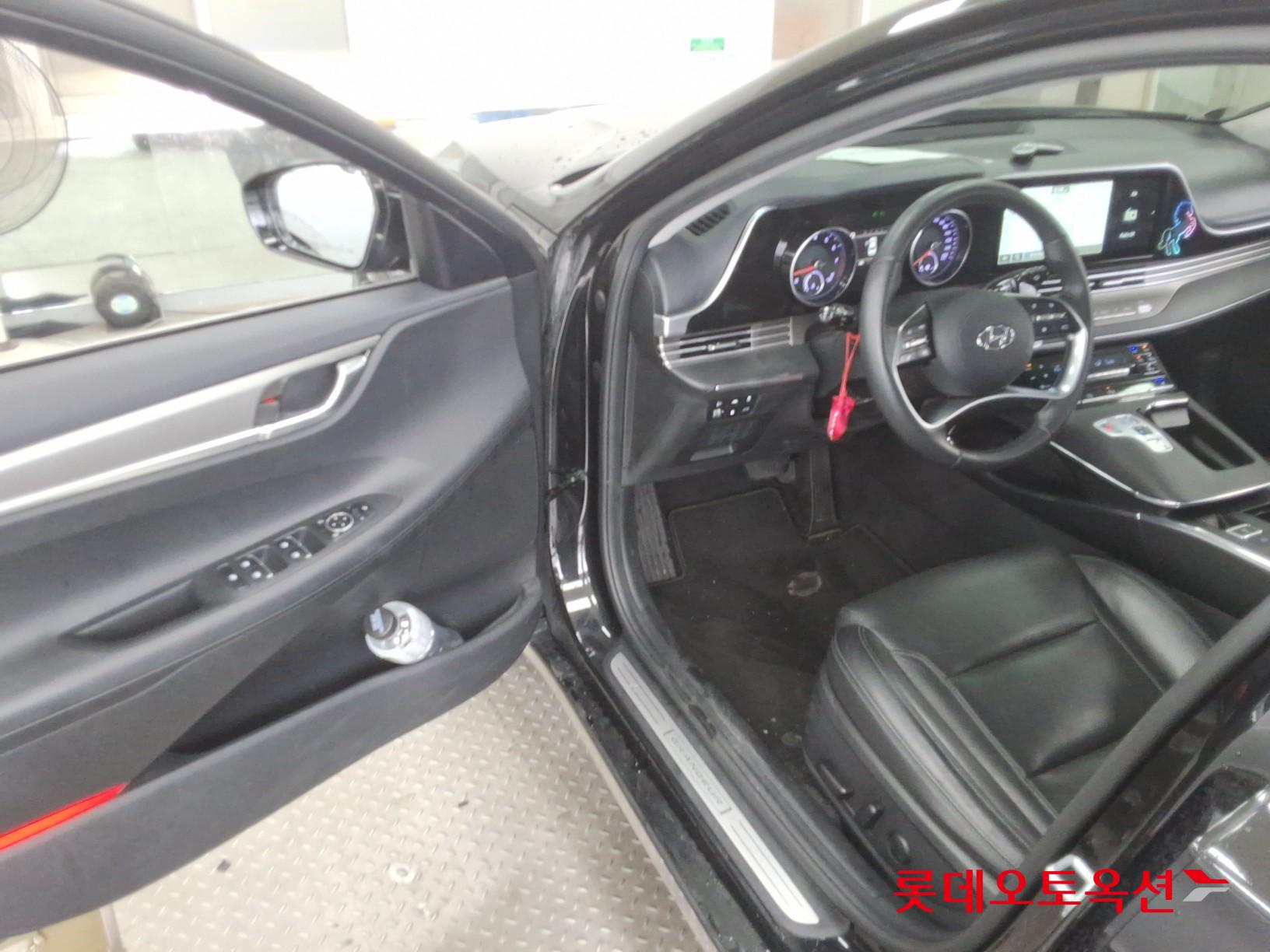 2022 - hyundai grandeur