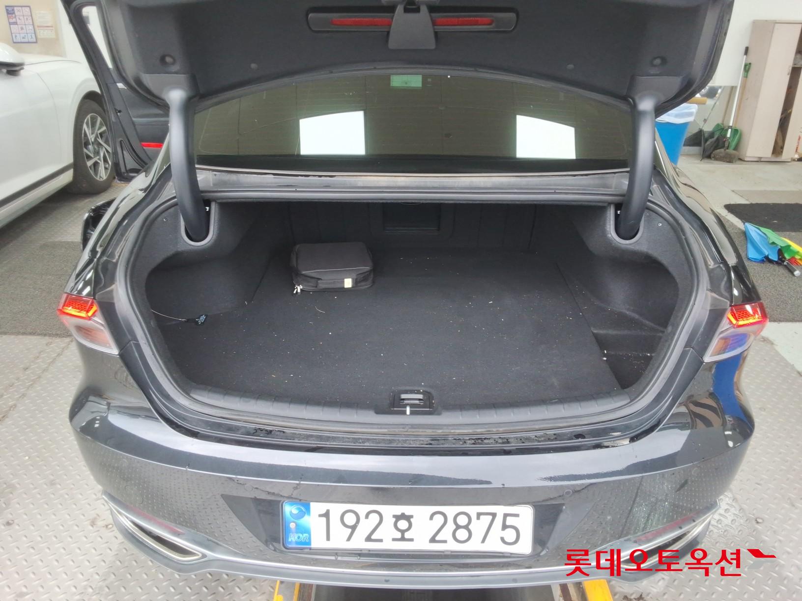2022 - hyundai grandeur