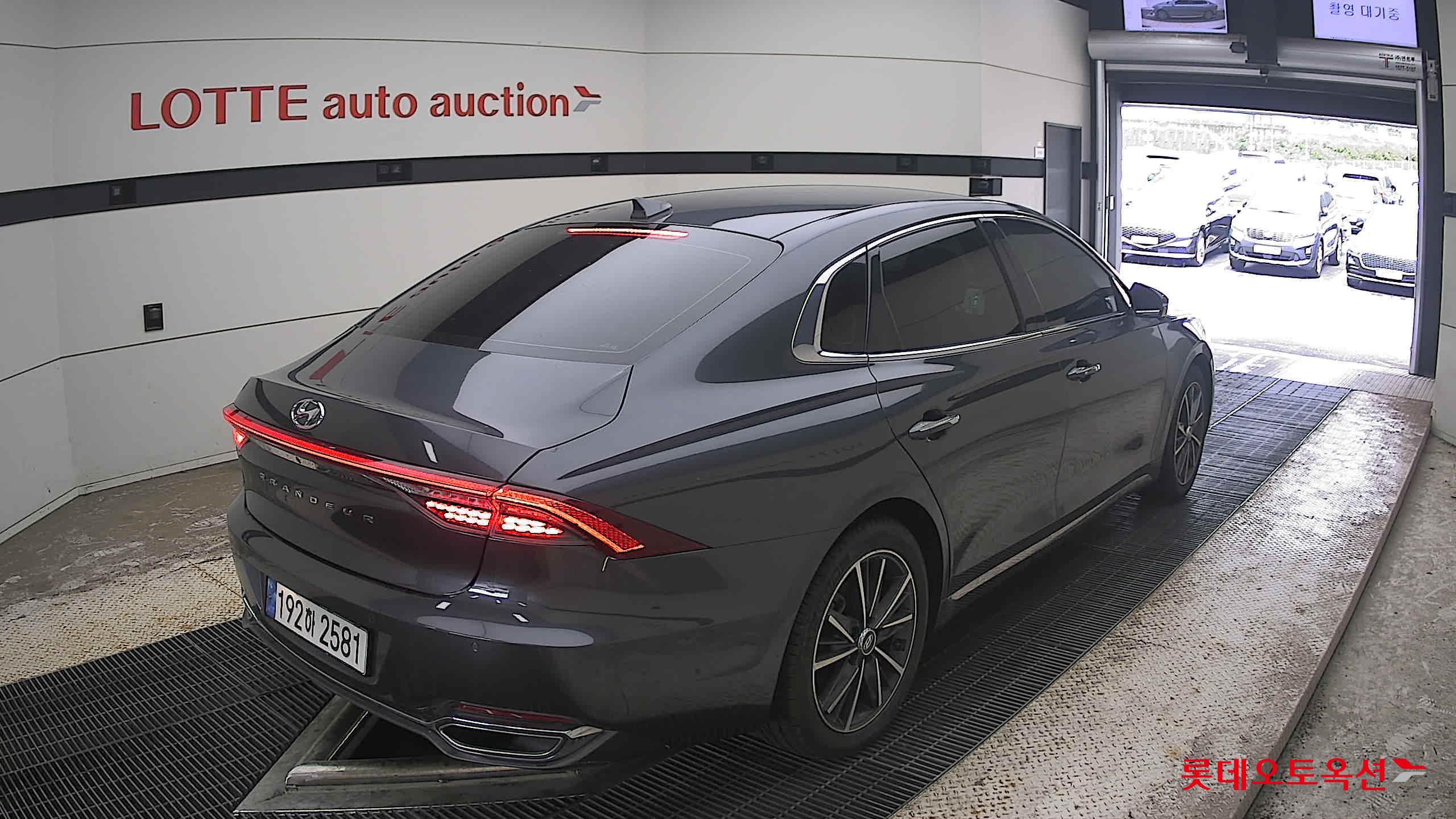 2023 - hyundai grandeur