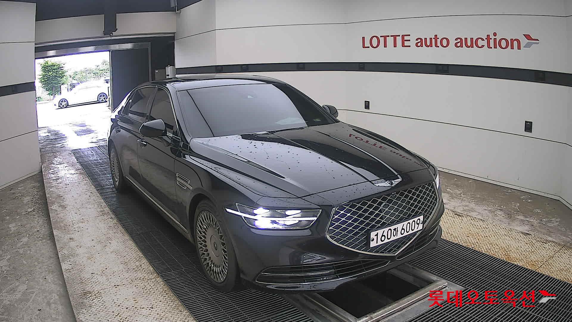 جينيسيس G90 2021 — صورة 20