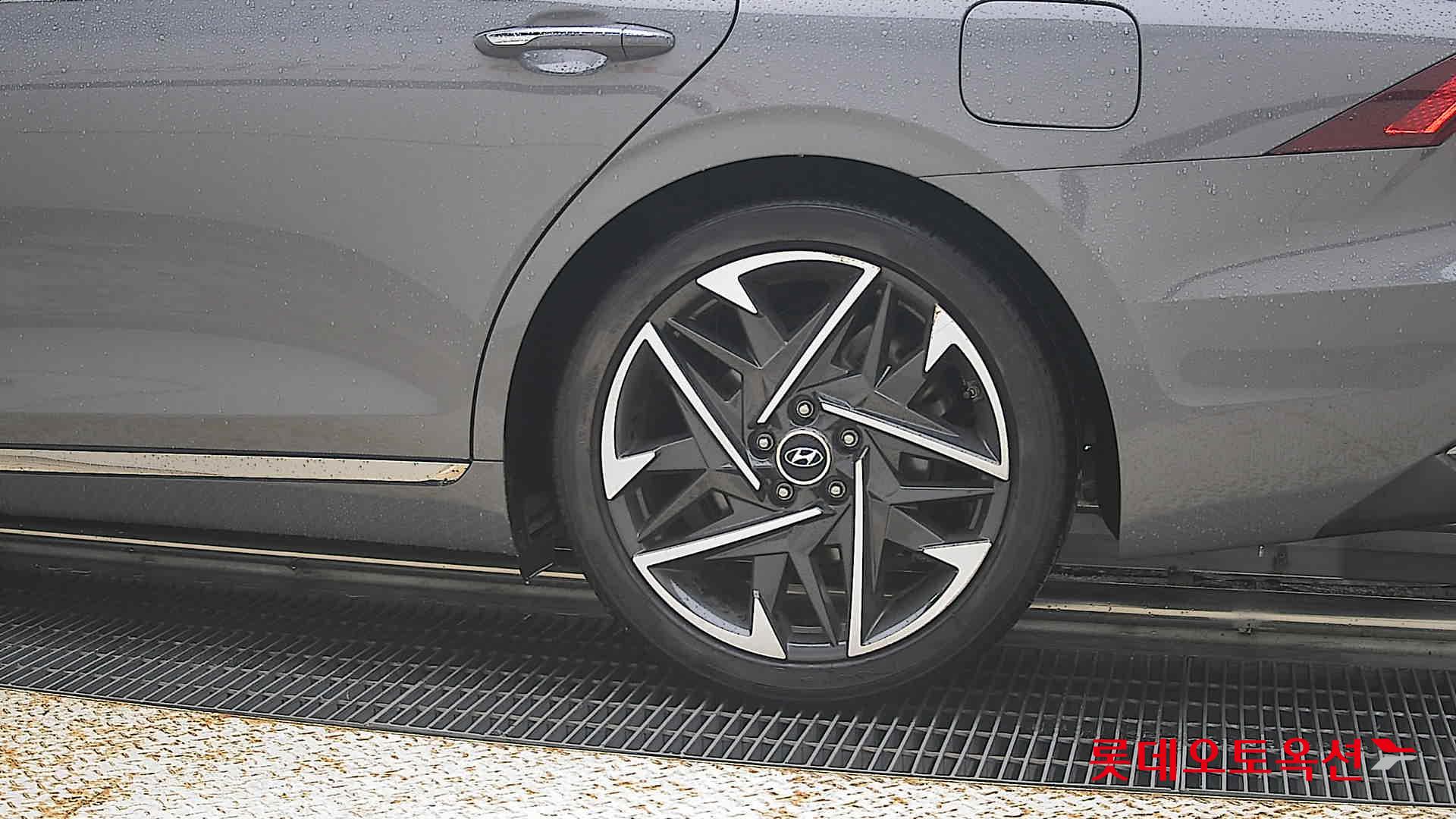 2023 - hyundai grandeur