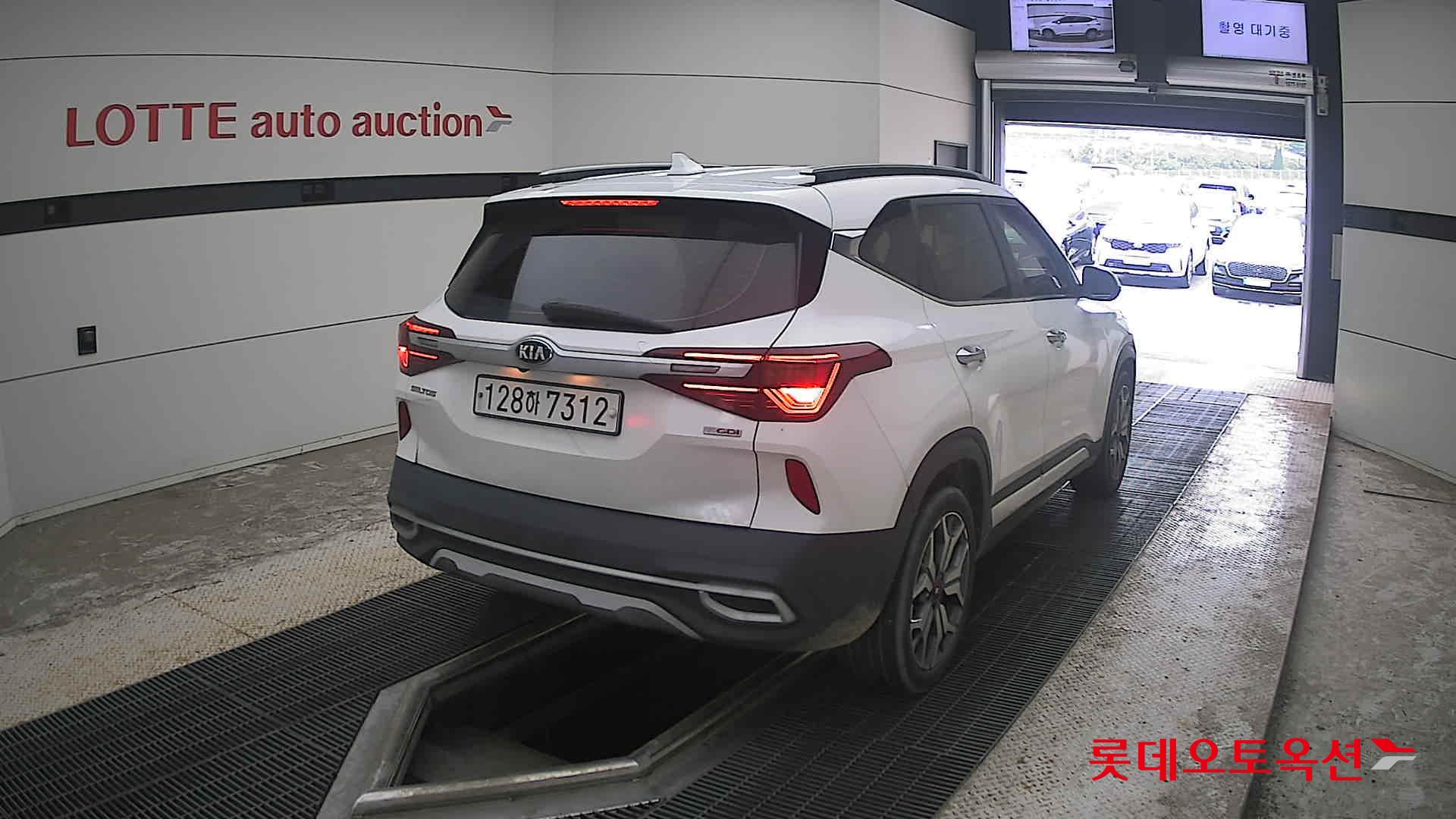 2020 - kia seltos