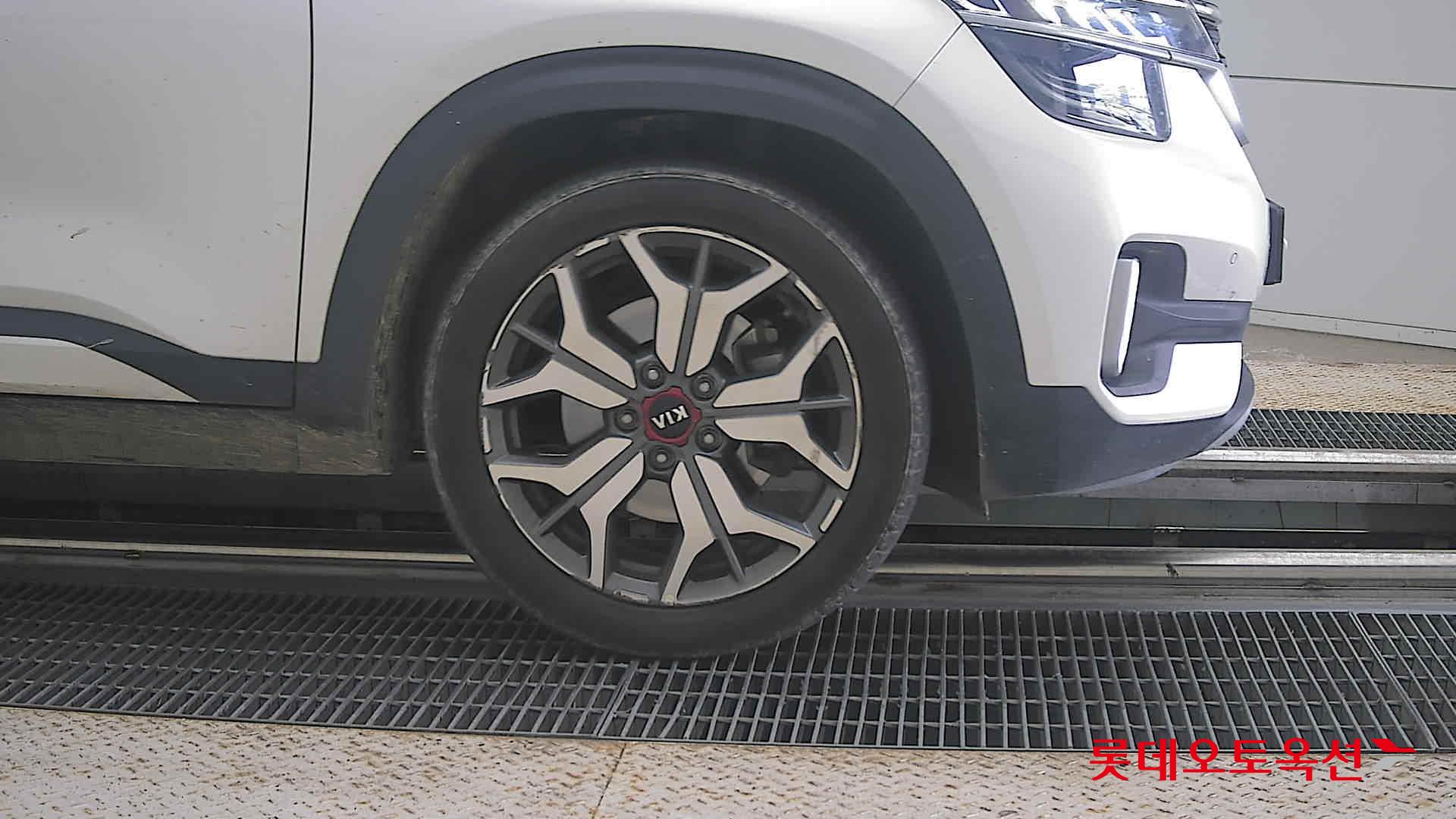 2020 - kia seltos