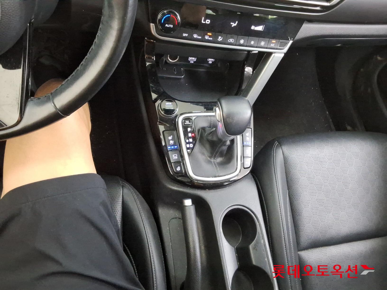 2020 - kia seltos