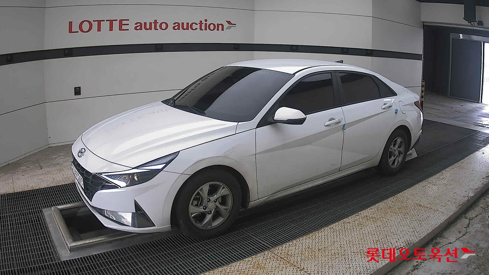 2021 - hyundai avante