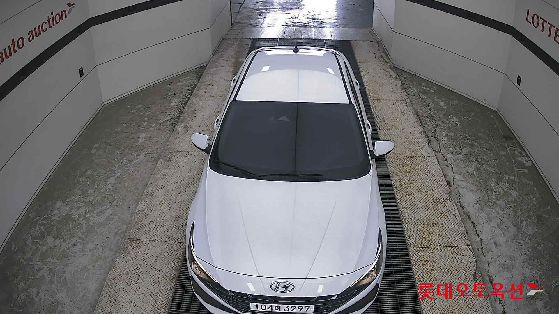 2021 - hyundai avante