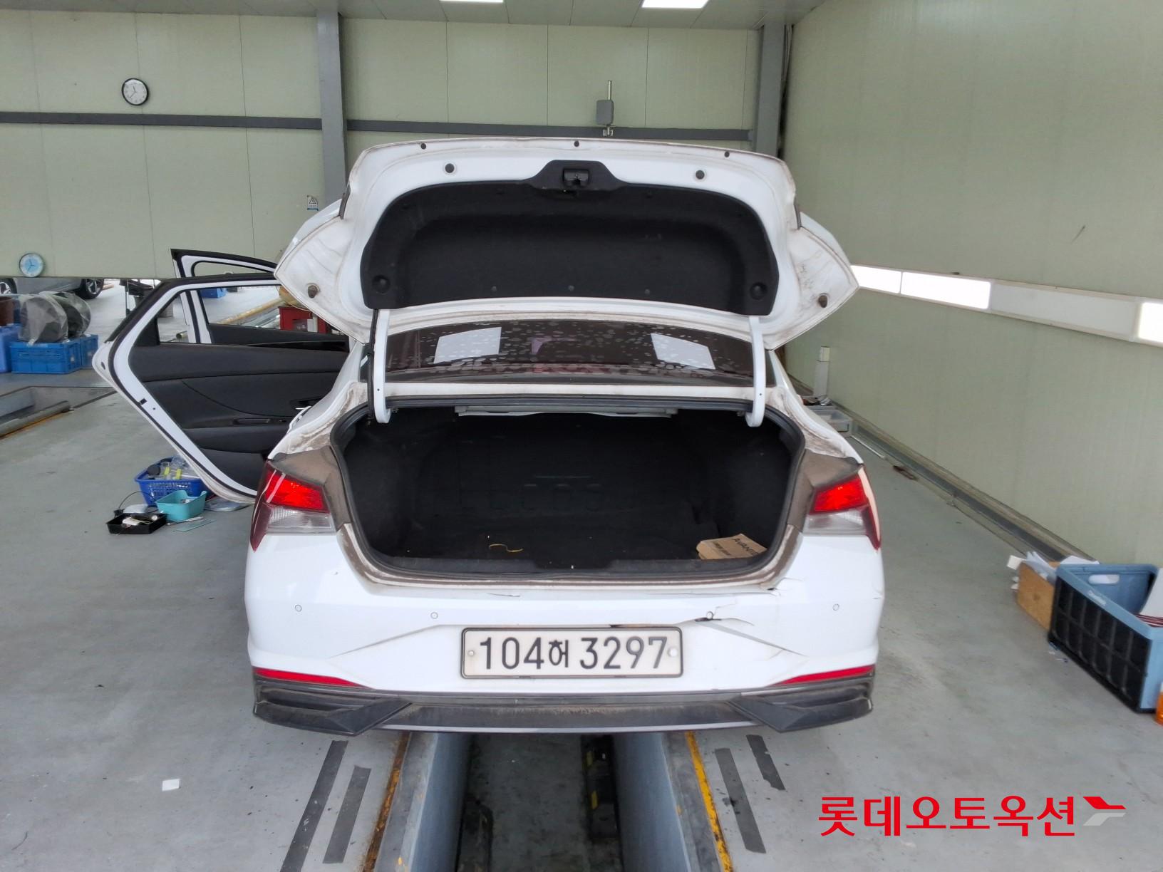 2021 - hyundai avante