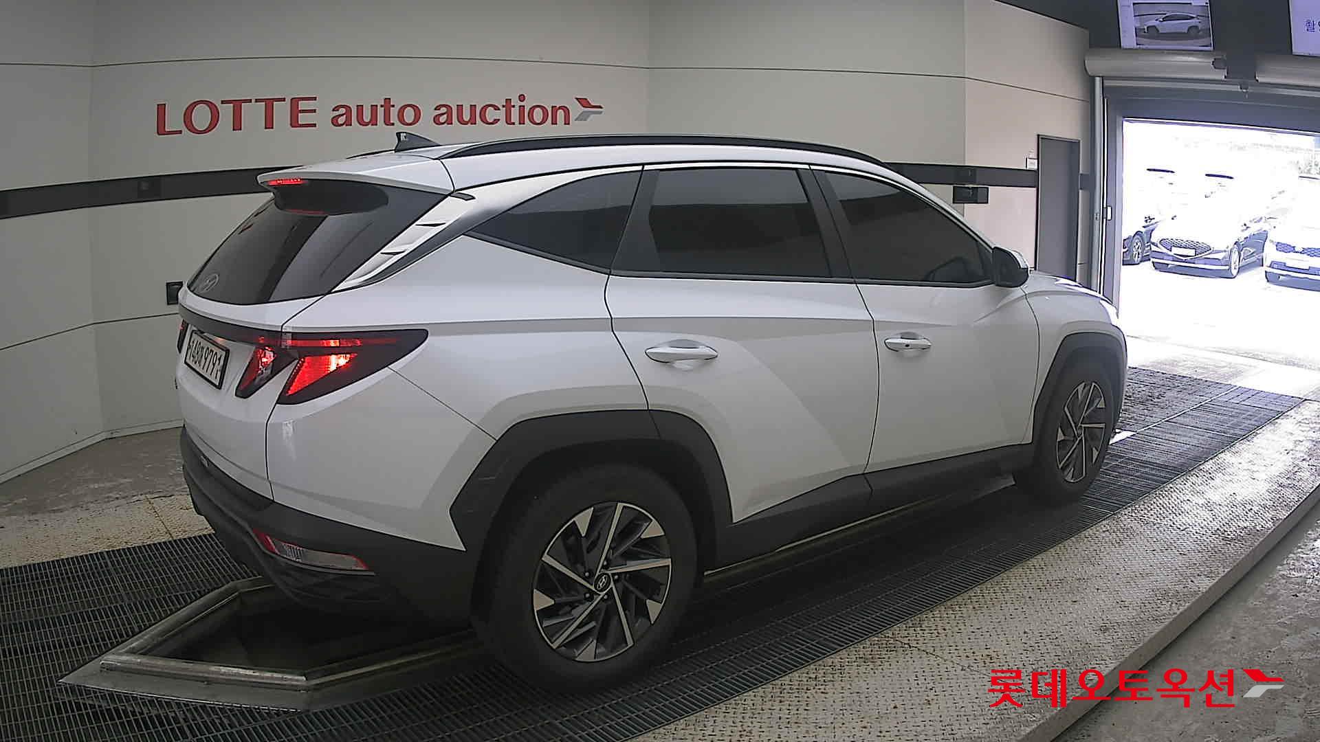 2021 - hyundai tucson