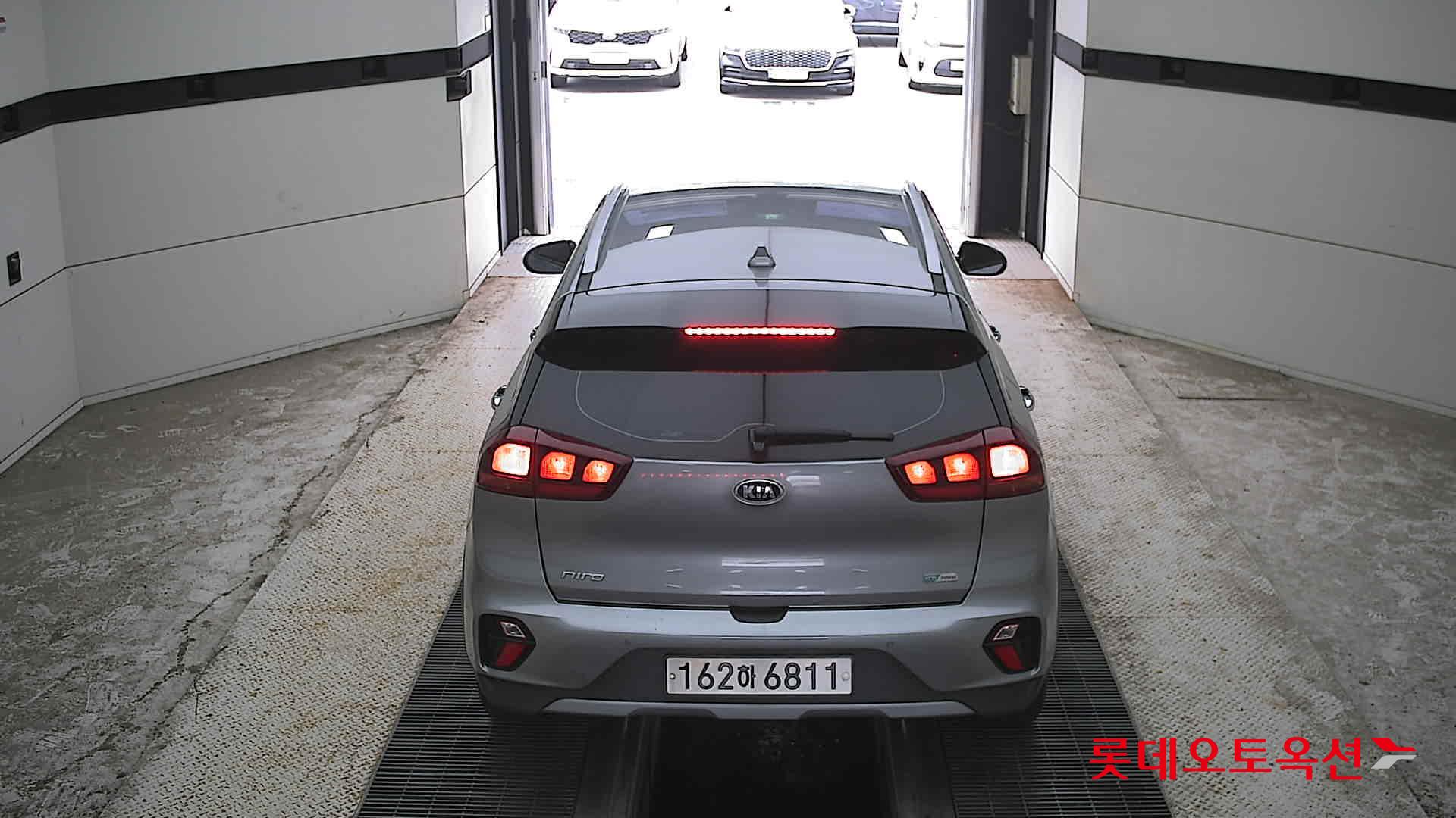 2021 - kia niro