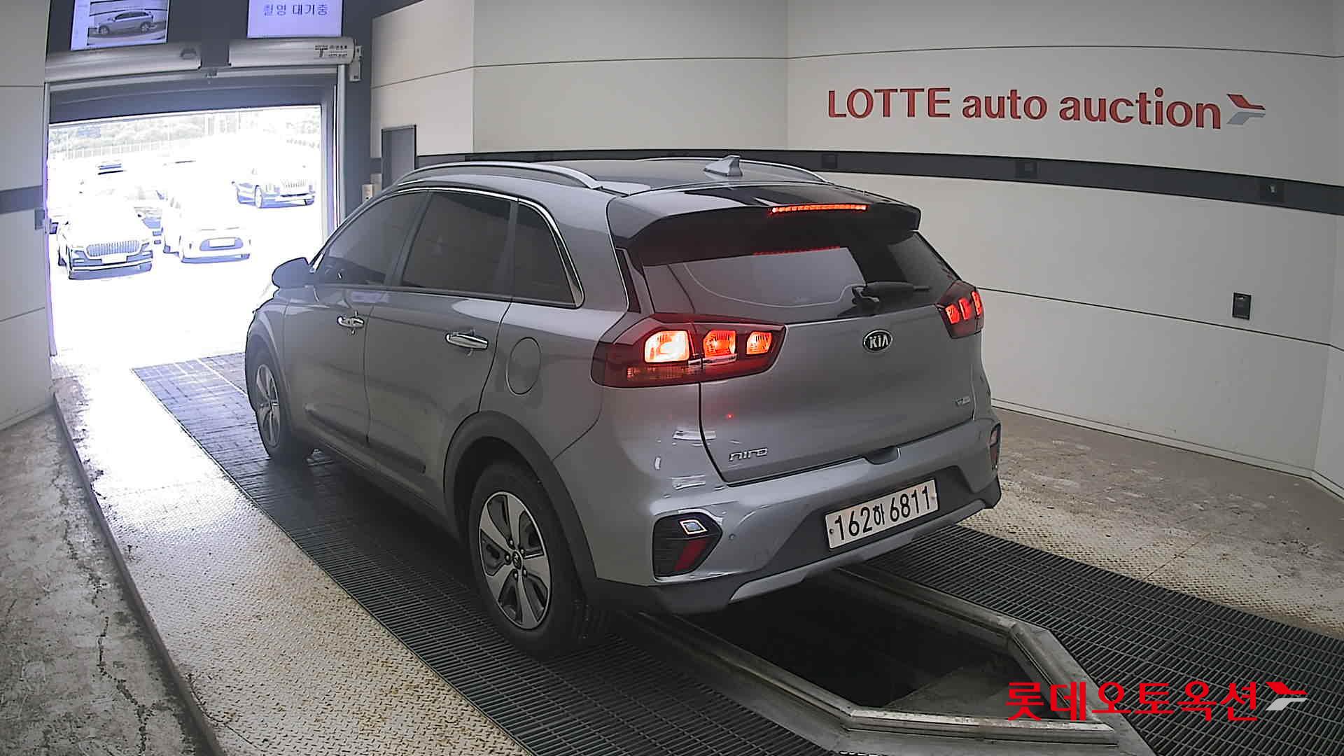 2021 - kia niro