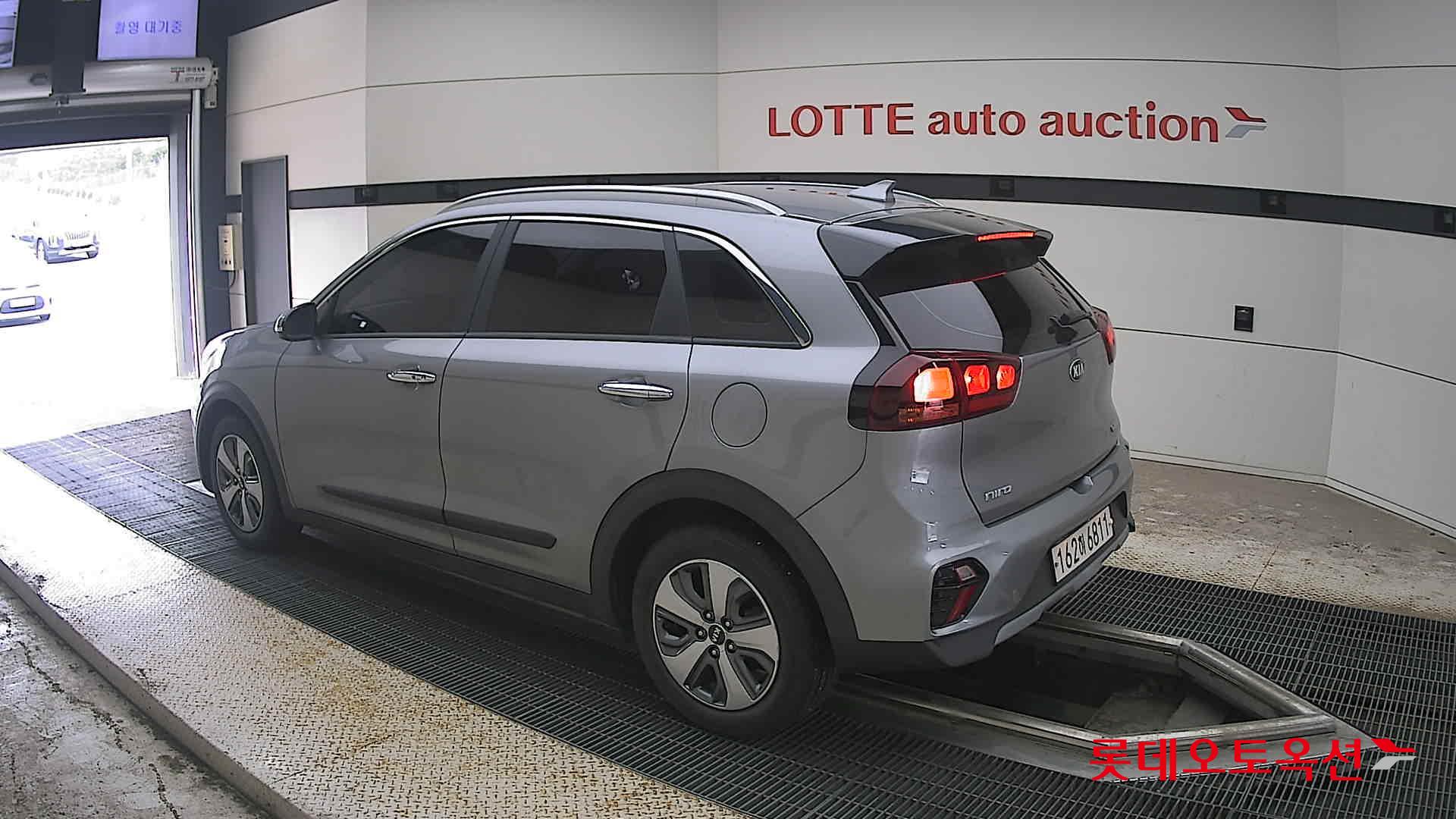 2021 - kia niro