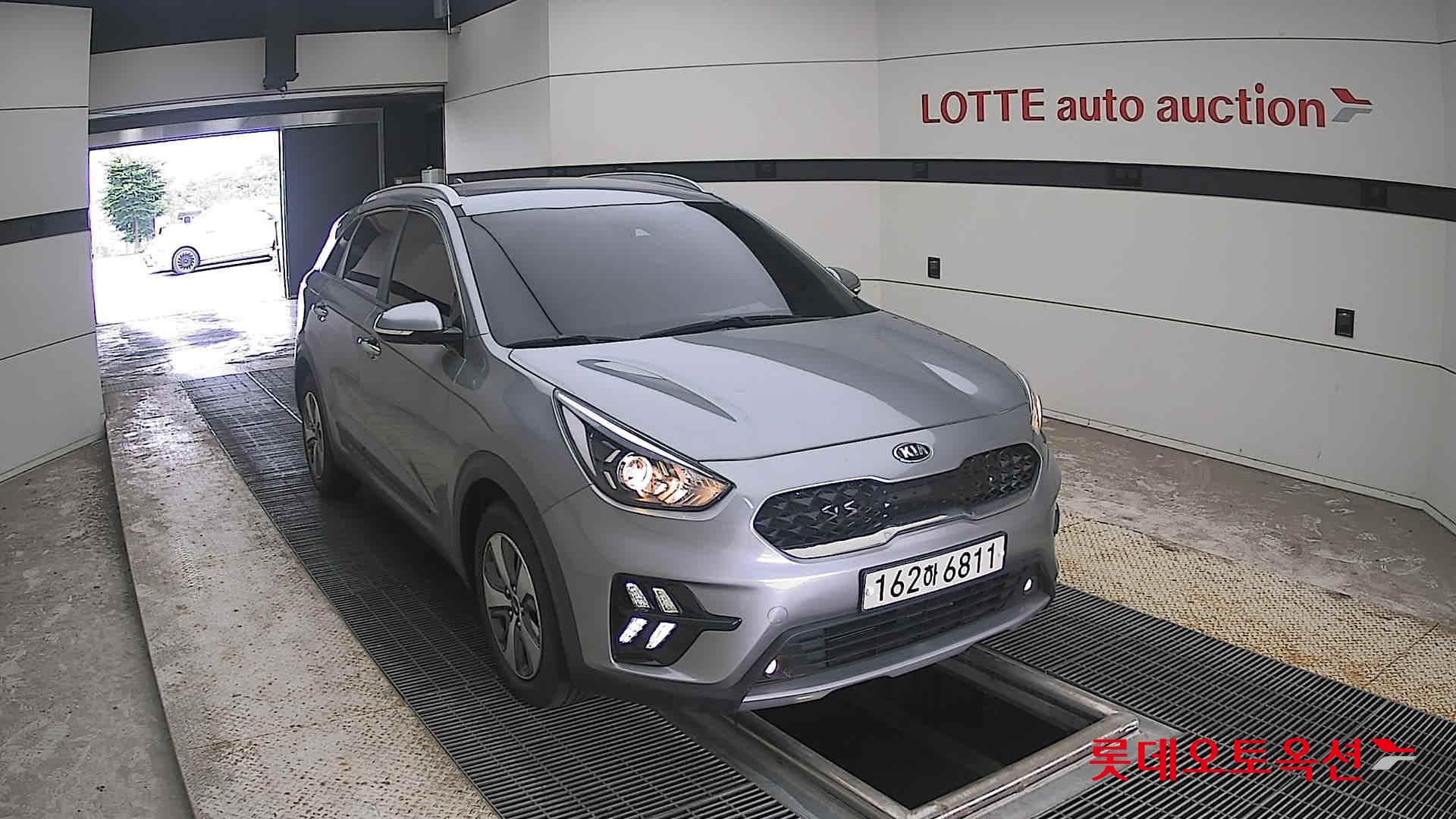 2021 - kia niro