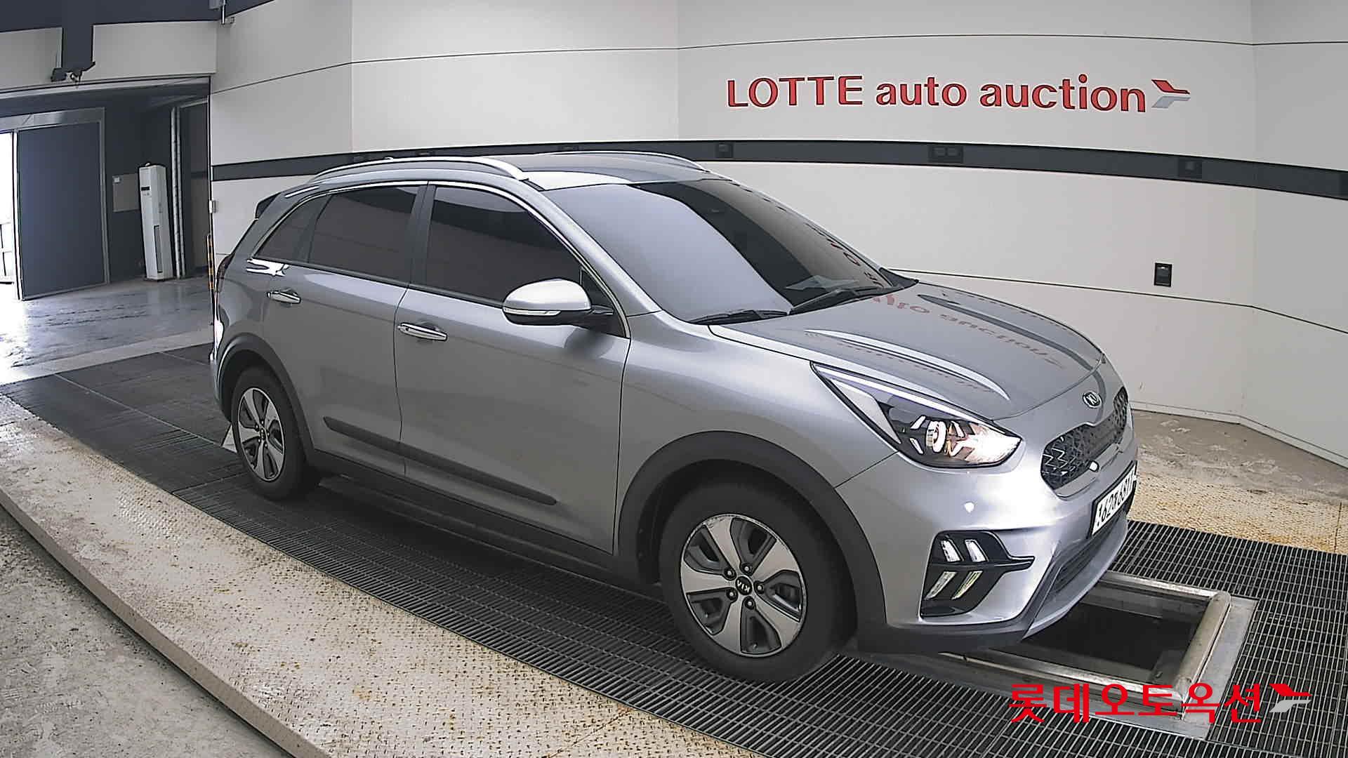 2021 - kia niro