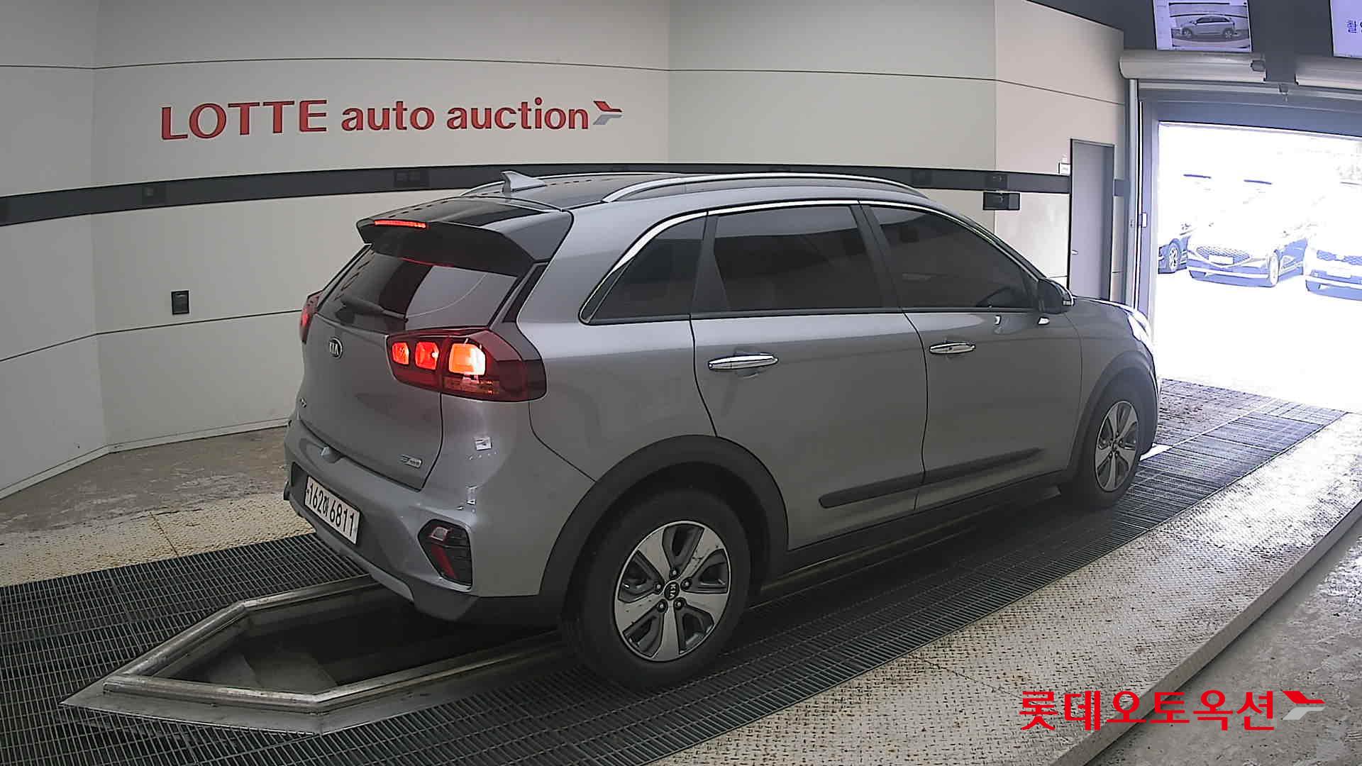 2021 - kia niro