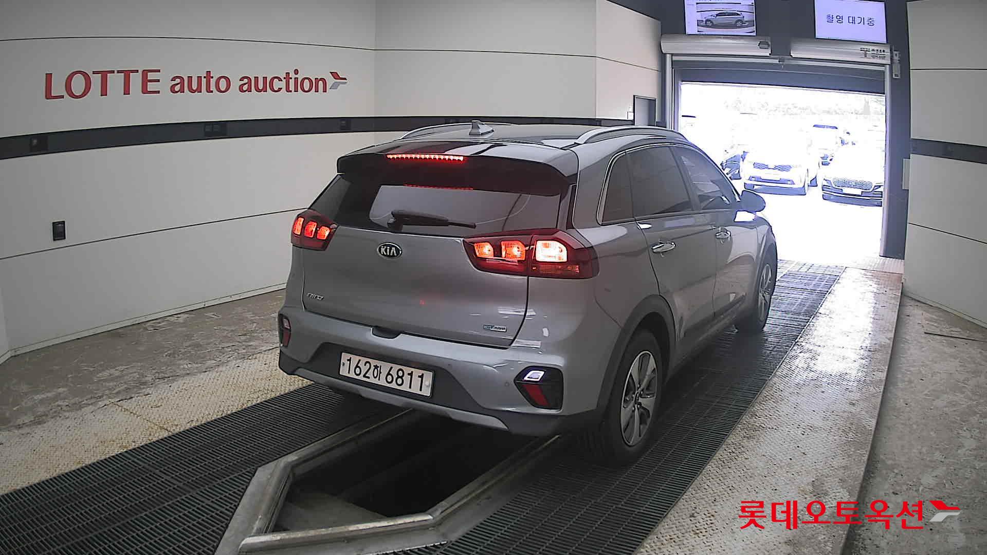 2021 - kia niro