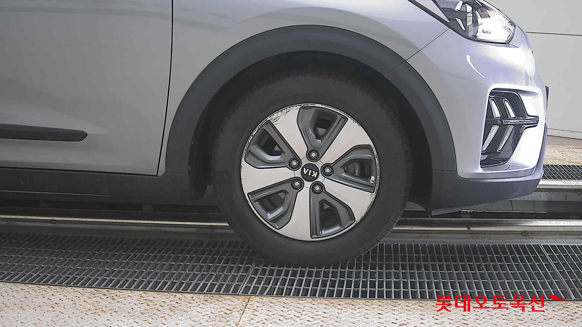 2021 - kia niro