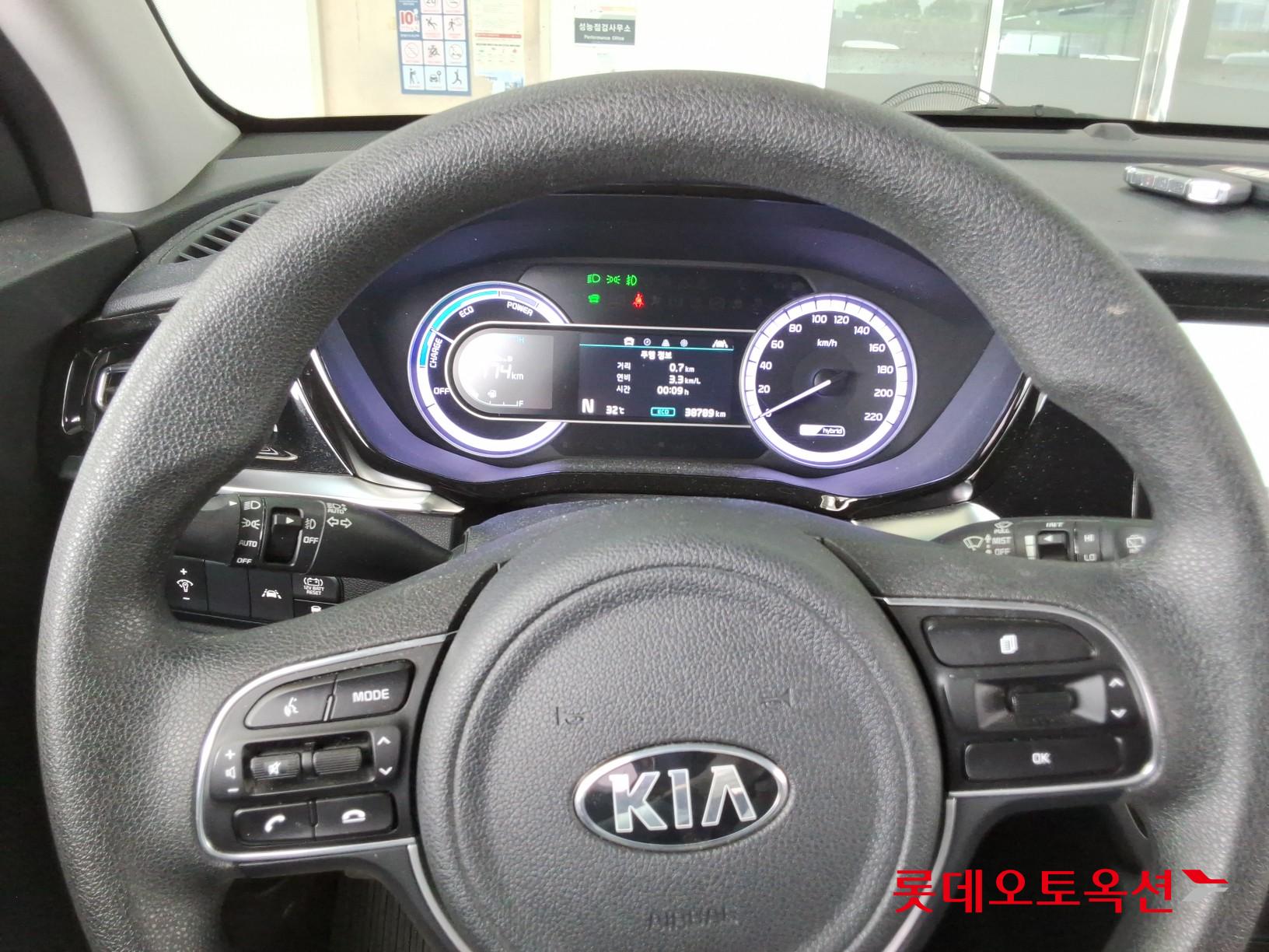 2021 - kia niro